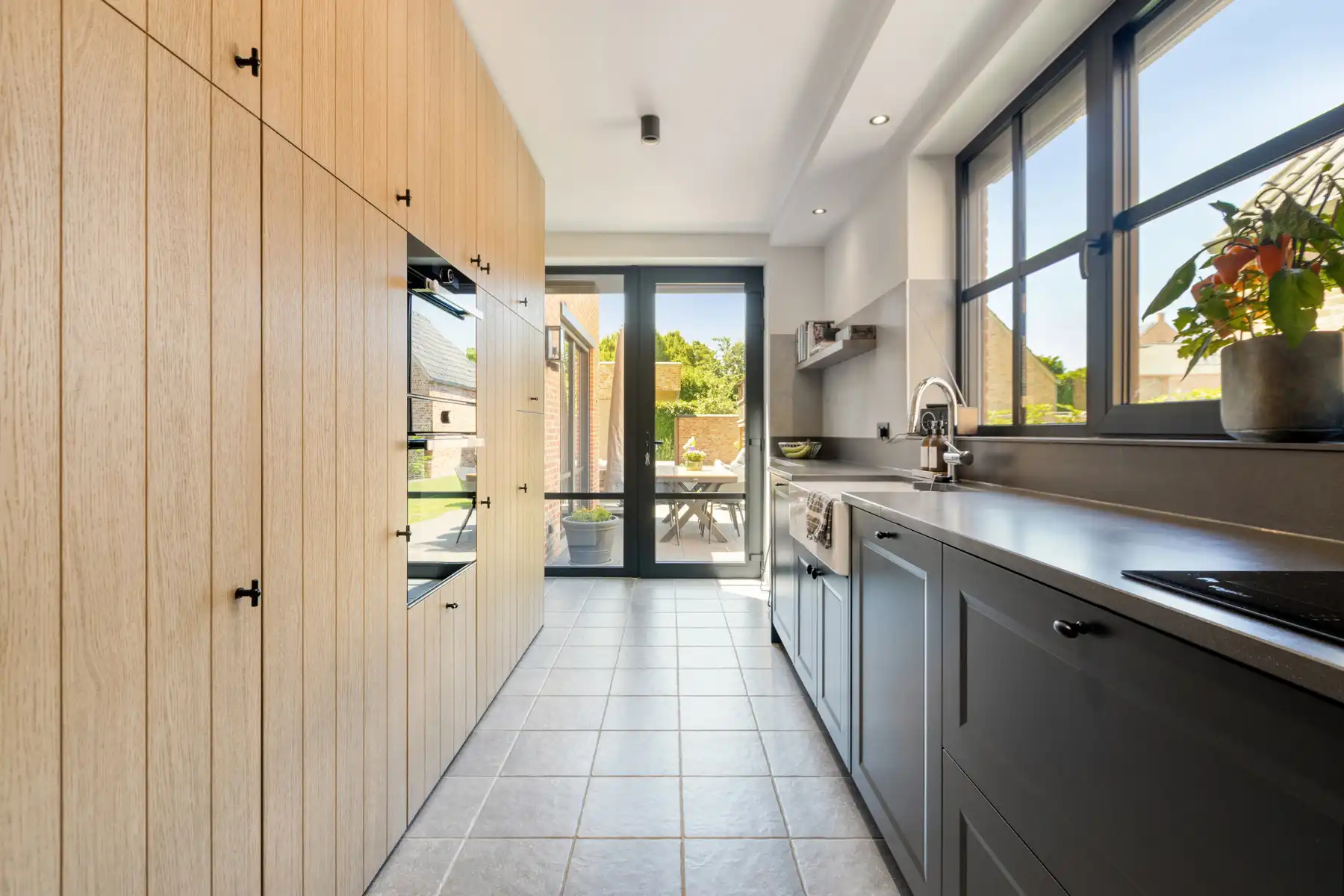Moderne woning met 3 slaapkamers. foto 17