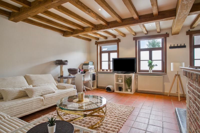 Hoofdfoto van de publicatie: Charmante woning te koop in de Meersestraat, Kluisbergen!