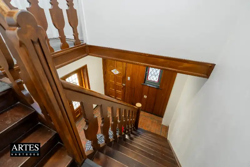 Charmante woning met 3 slaapkamers foto 35