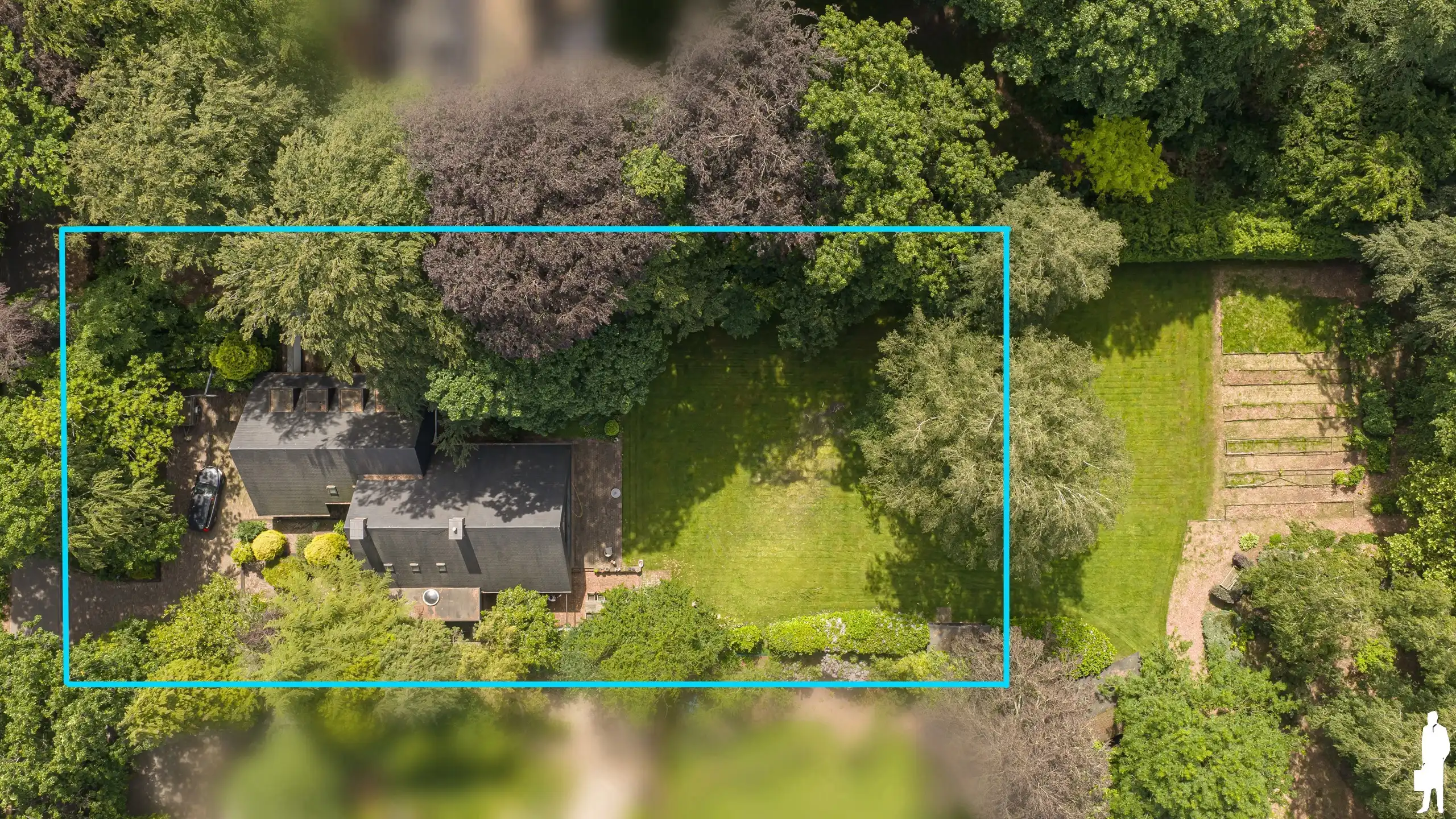 Karaktervolle villa op uitzonderlijk rustig perceel in een groene residentiële omgeving te Schotenhof! foto 14