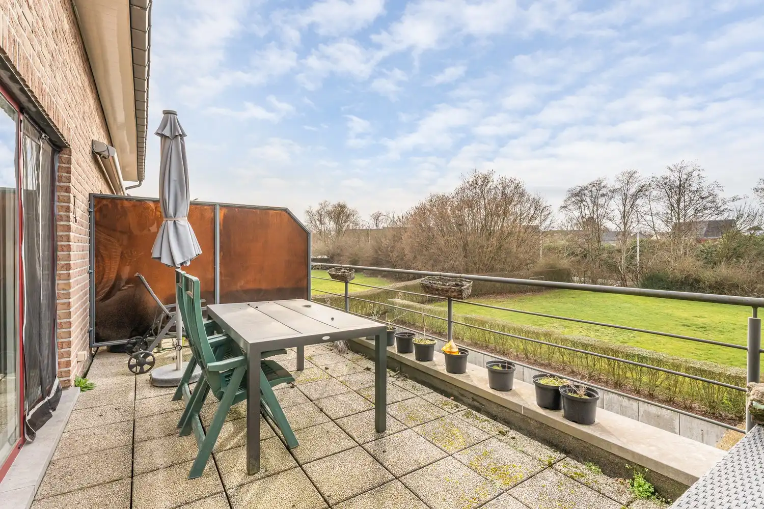 Ruim en energiezuinig appartement met 2 slaapkamers, een ruim terras en een autostaanplaats aan de rand van Leuven! foto 9