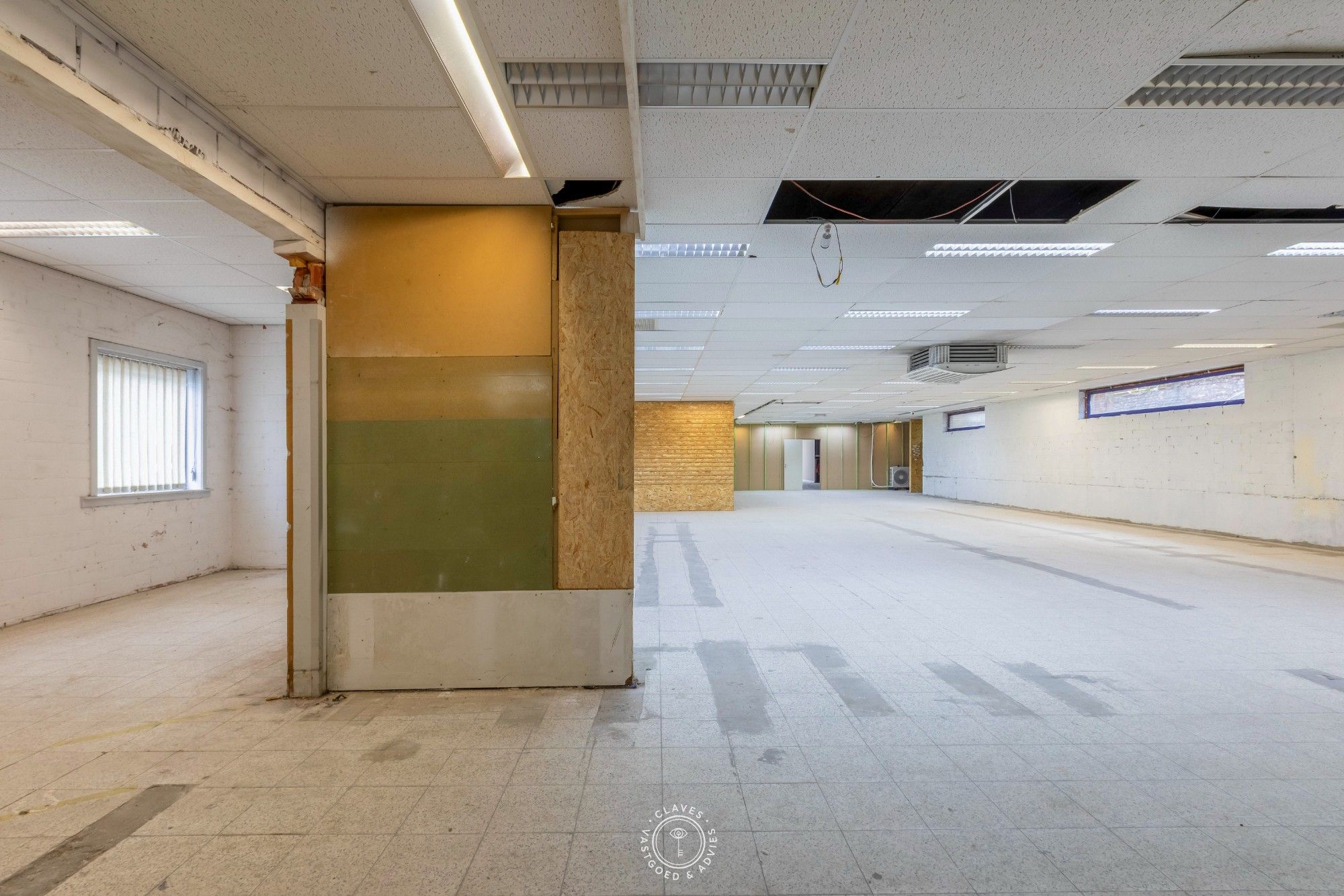 Ruim handelspand in het centrum van Temse foto 6