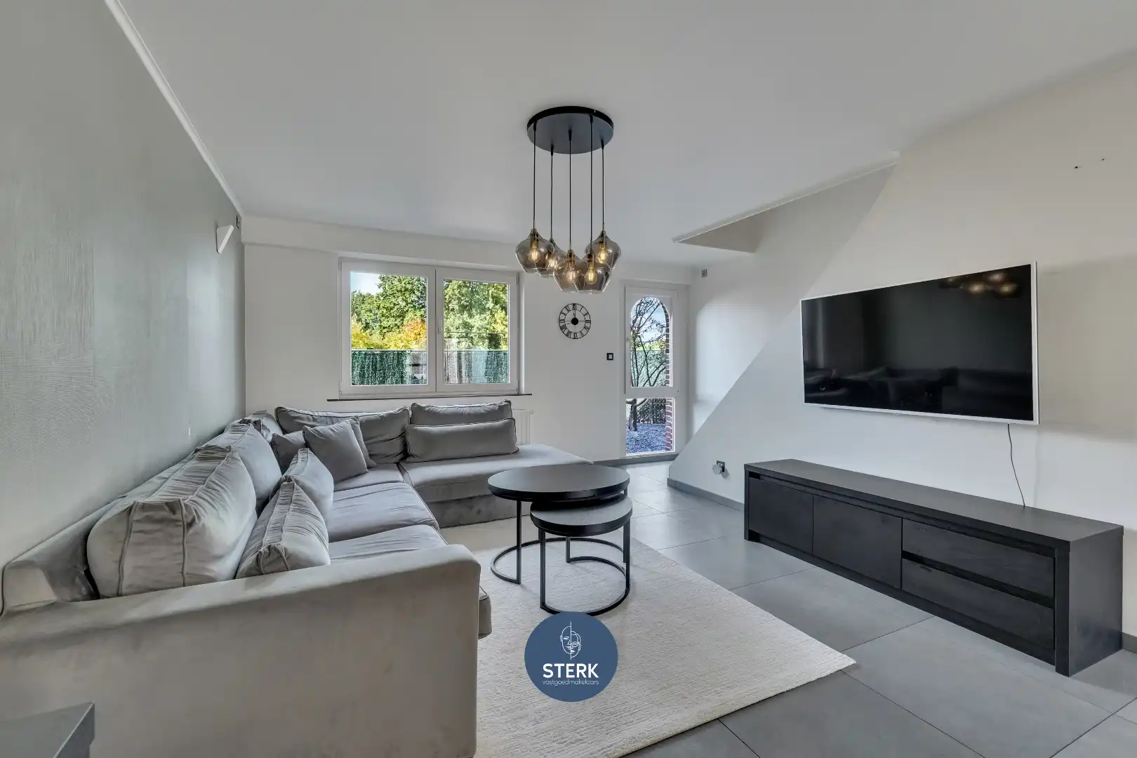 INSTAPKLARE WONING MET 3 SLPKS OP EEN CENTRALE LOCATIE TE MAASMECHELEN !  foto 6