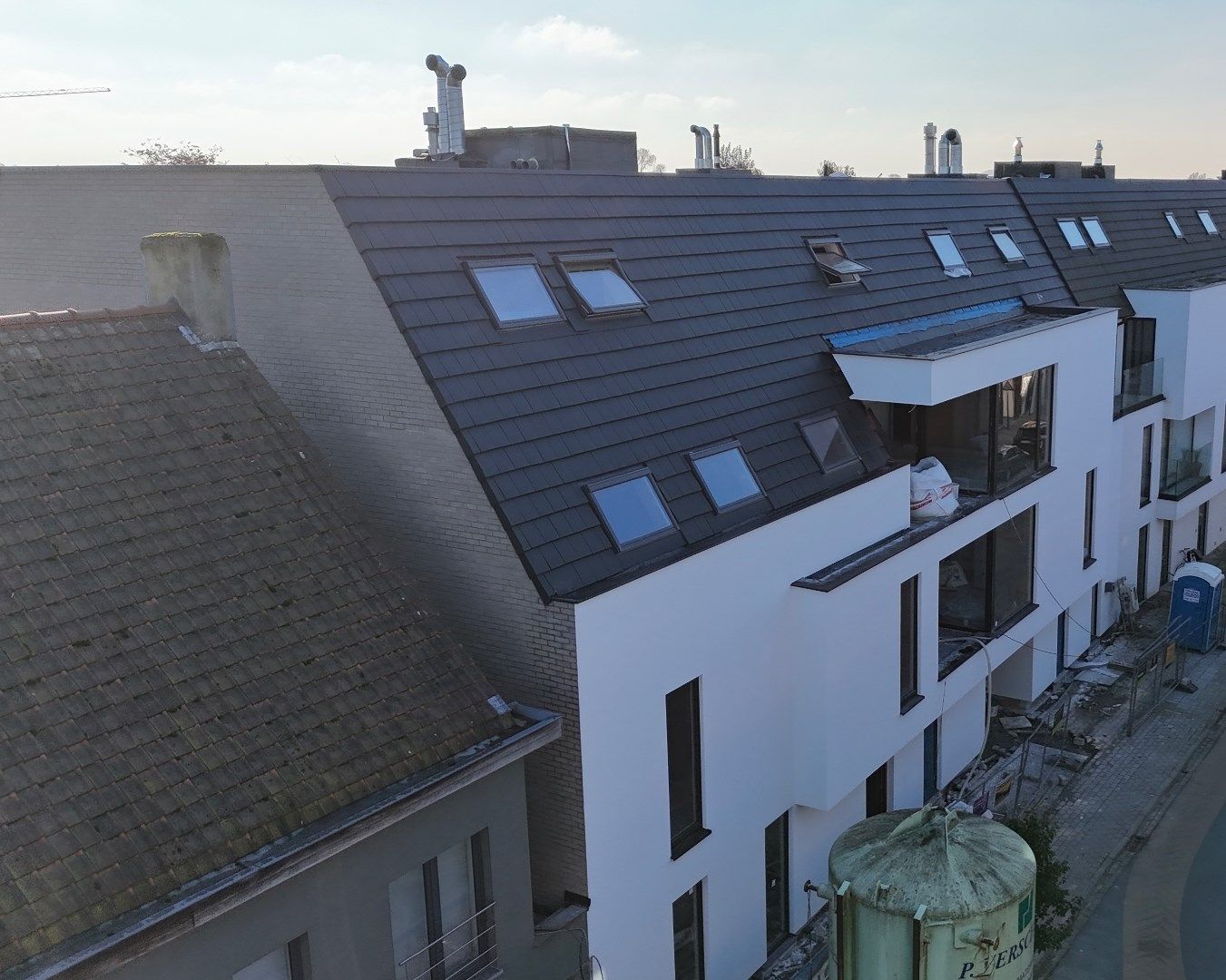 Uniek nieuwbouw appartement met 2 slaapkamers en veel zonlicht te Eernegem foto 13