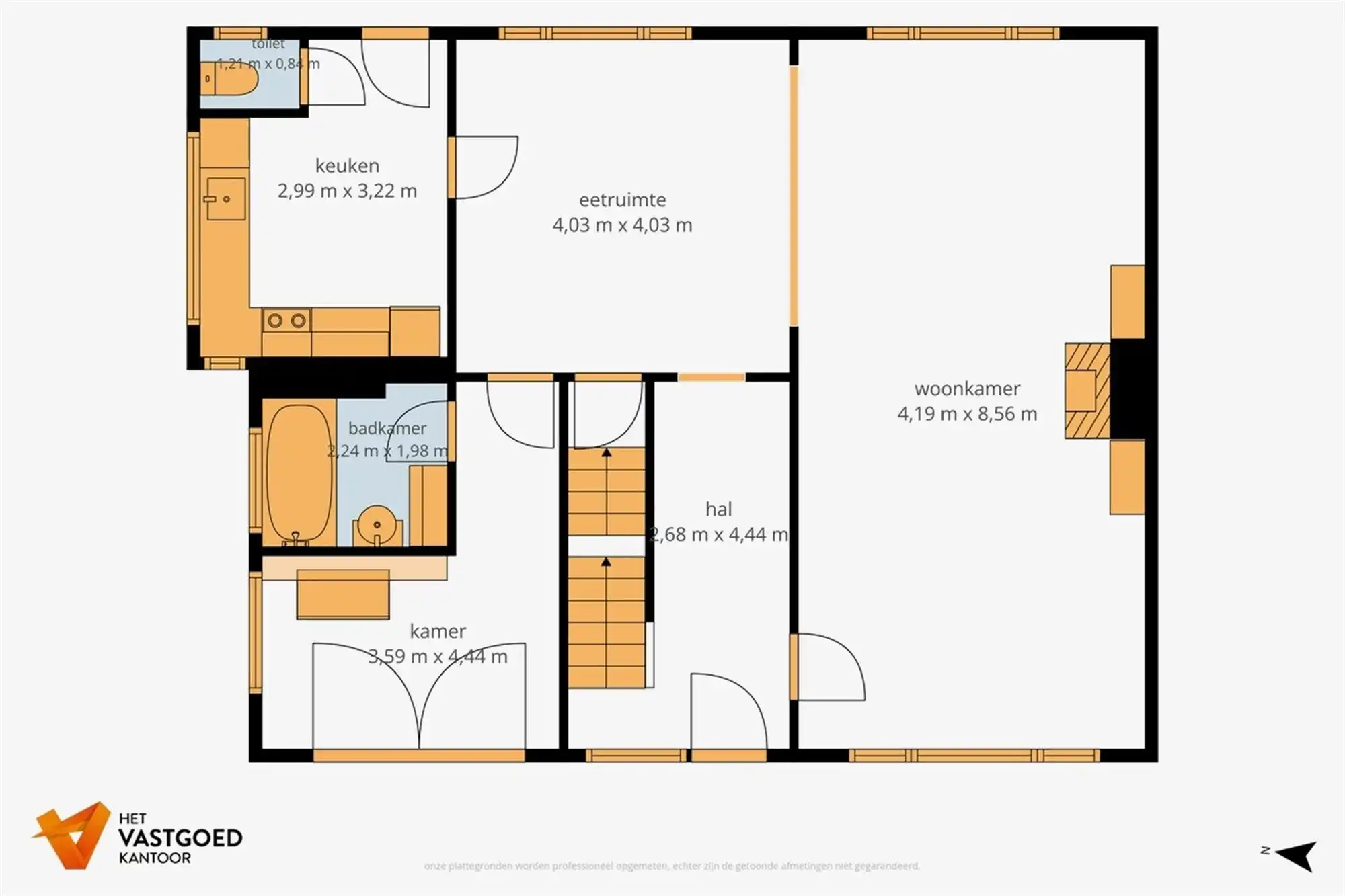 RUIME, STATIGE WONING OP GROENE LIGGING MET RUIM PERCEEL foto 26