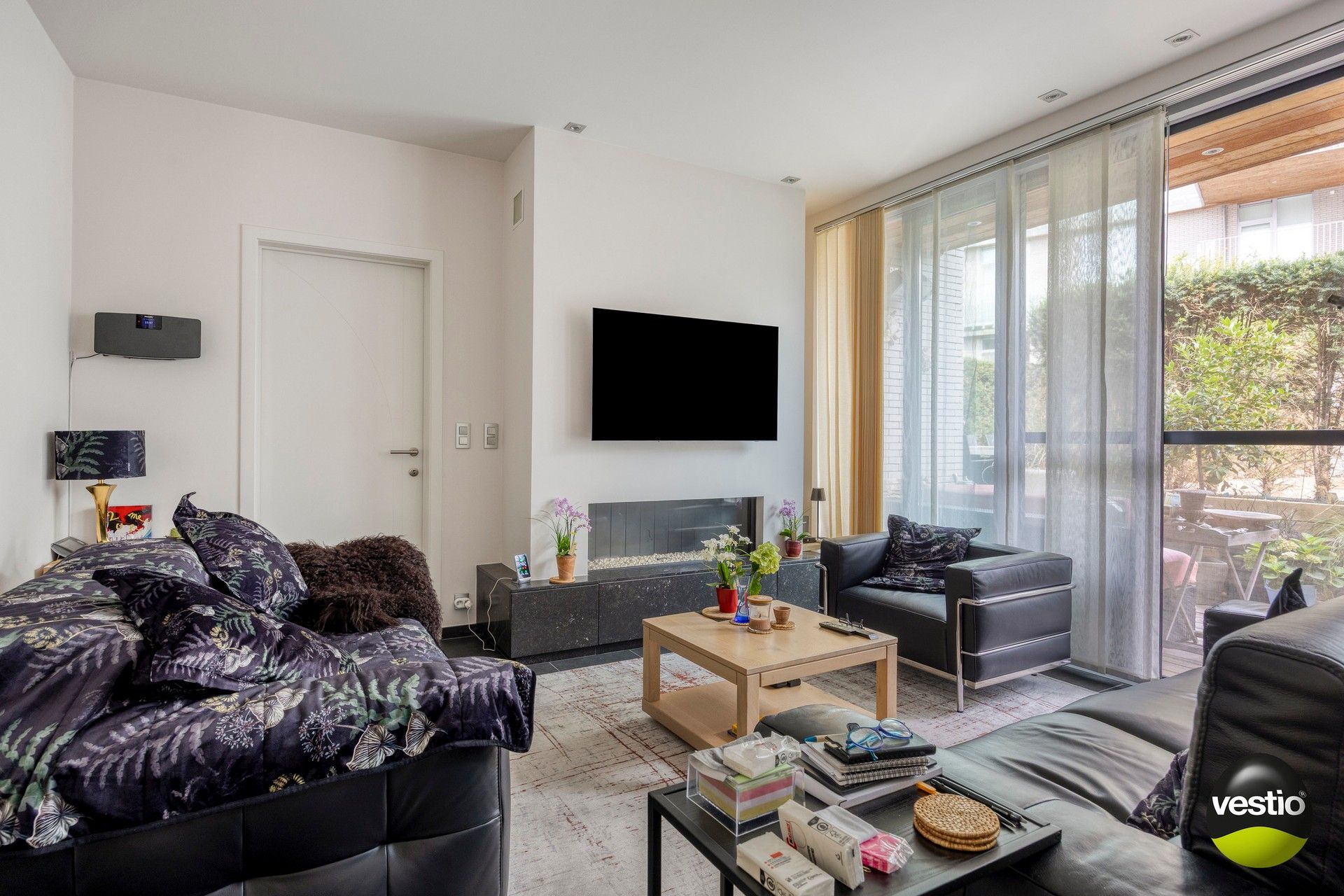 2 slaapkamer appartement met prachtig terras op het binnengebied van het prestigieuze woonproject "De Eenhoorn". foto 2