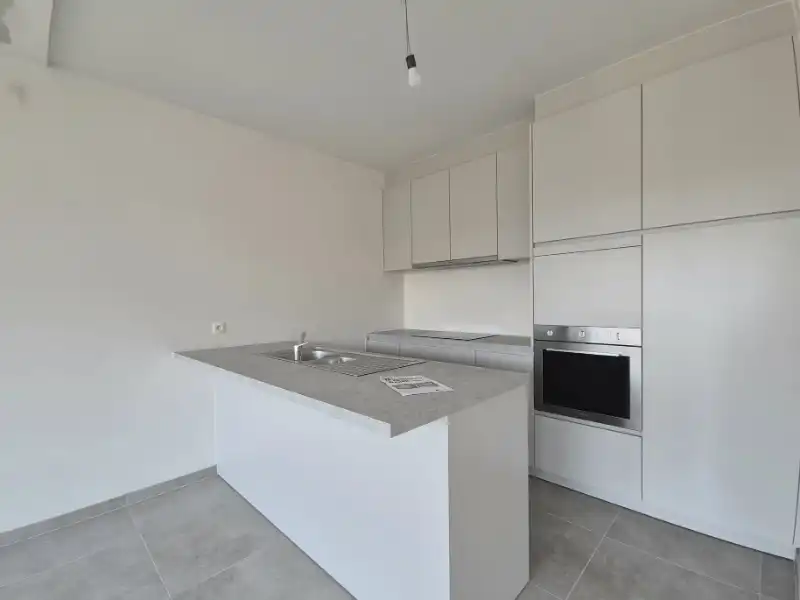 KORTEMARK. Ontdek de laatste appartementen van MILA en NORA. Dit tweeslaapkamerappartement biedt 103 m2, volwaardige ruimtes en zitterras. Profiteer van de 6% btw onder voorwaarden. foto 6