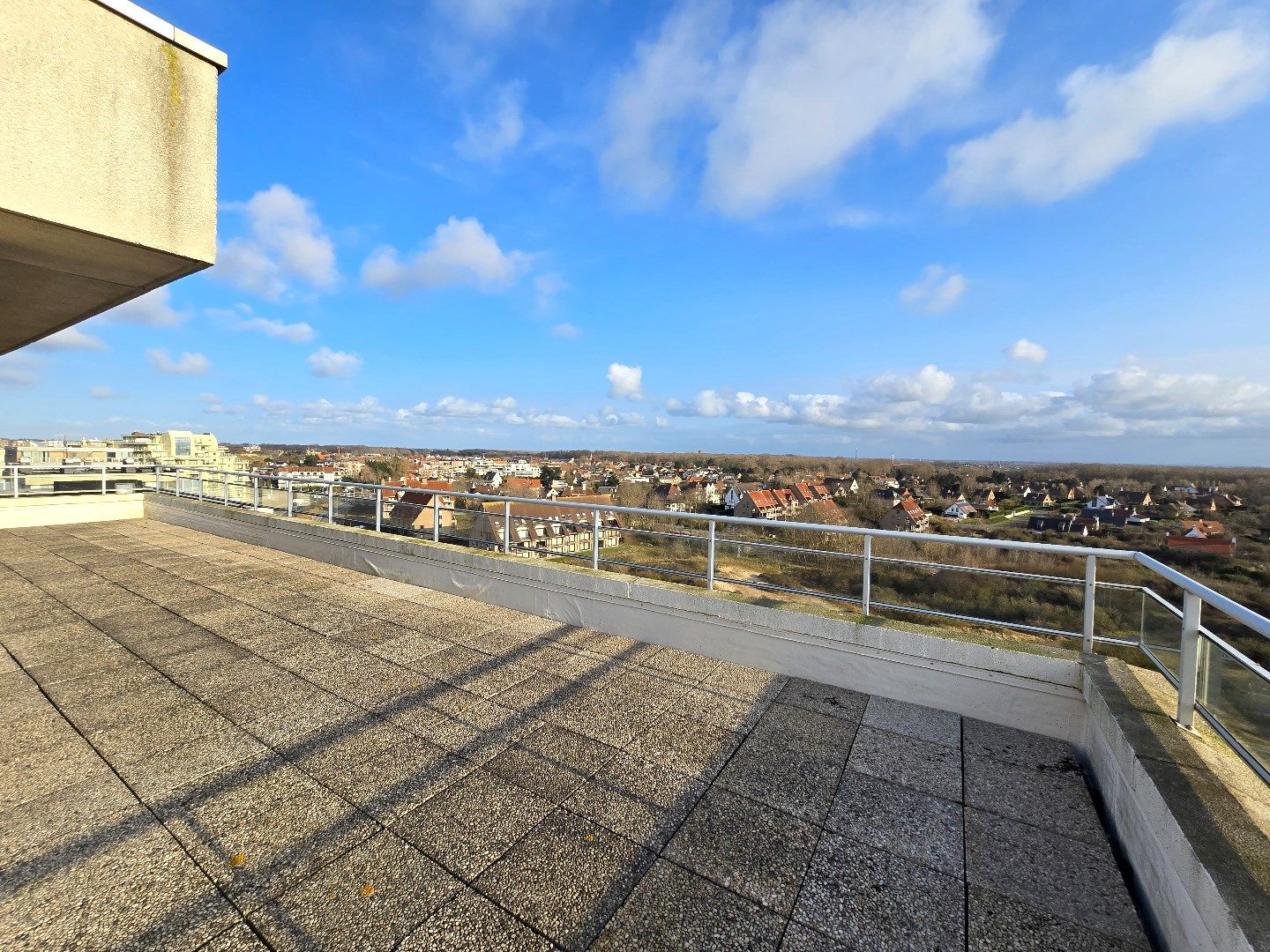 Penthouse 2 slpk's met zeezicht foto 2