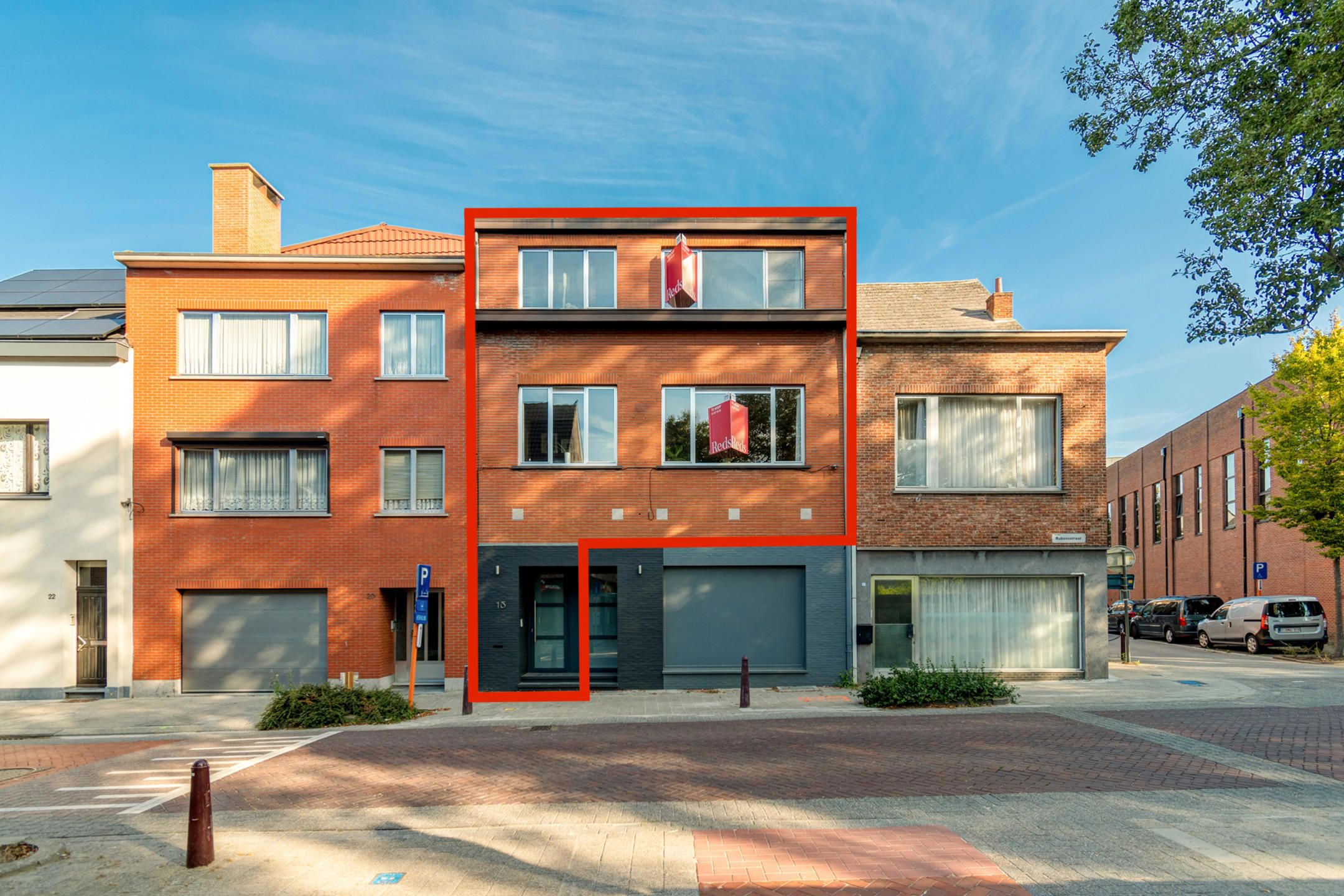 Duplexappartement van 217 m2 met 3 slaapkamers + XL terras foto 2