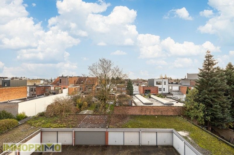 Instapklaar appartement in klein gebouw met 2 slks en lift foto 15