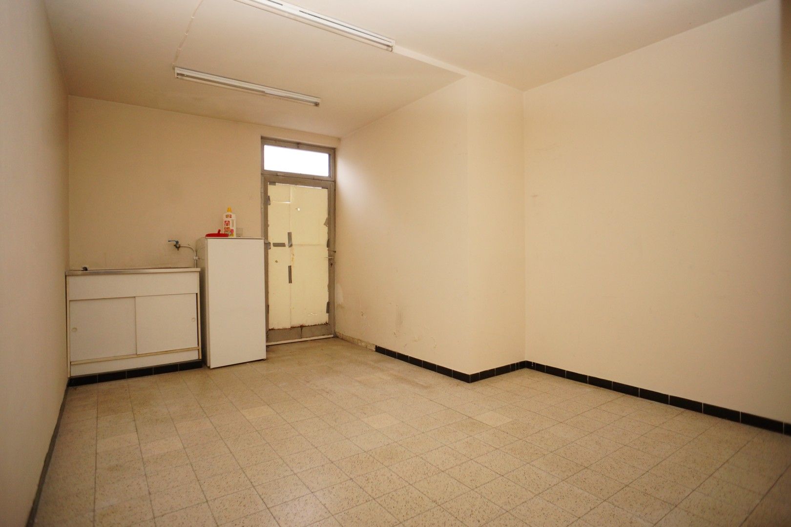 Kantoorruimte in centrum Genk foto 10