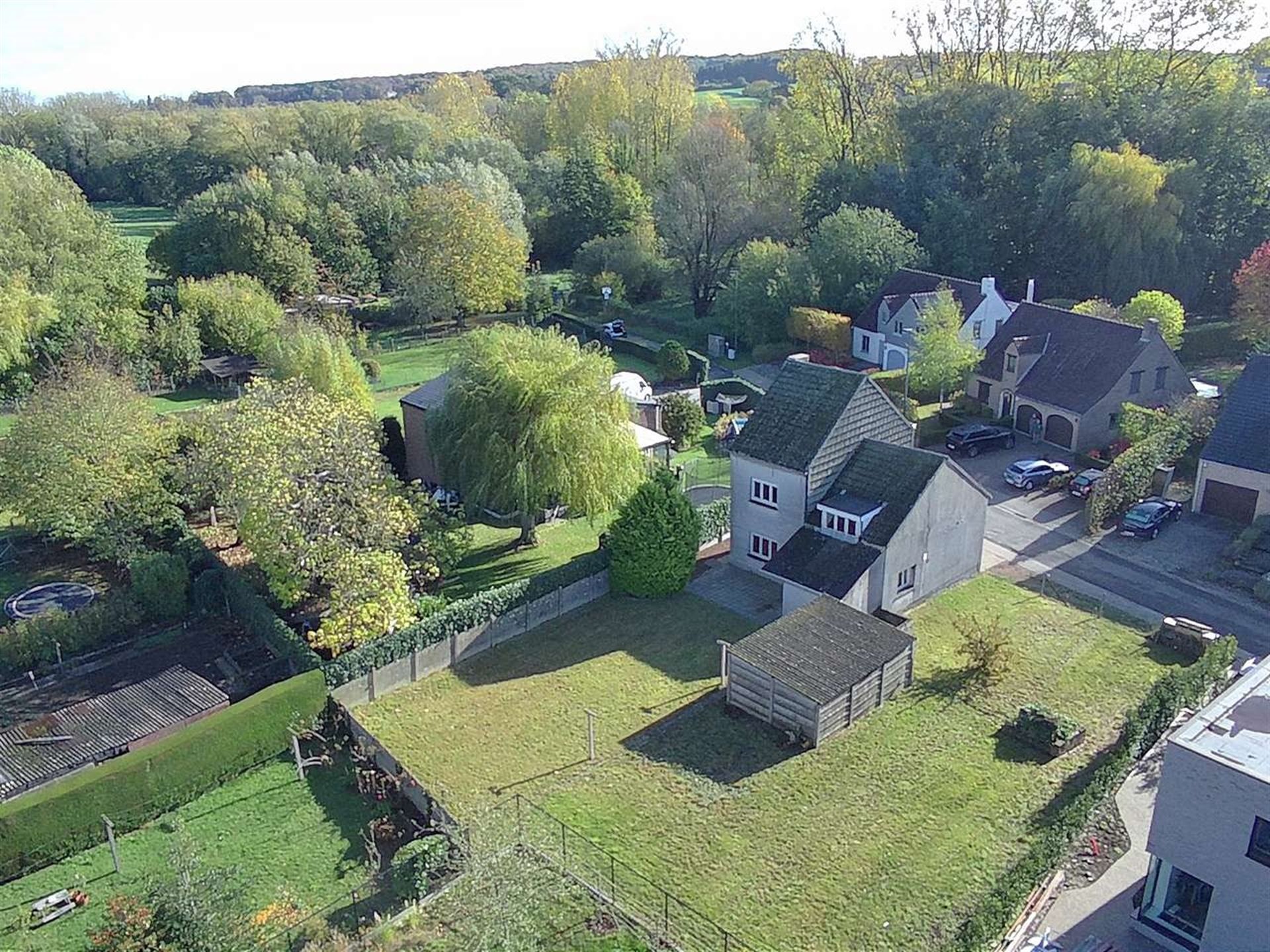 Fantastisch gelegen perceel voor 4-gevel woning ±8a 18ca foto 2