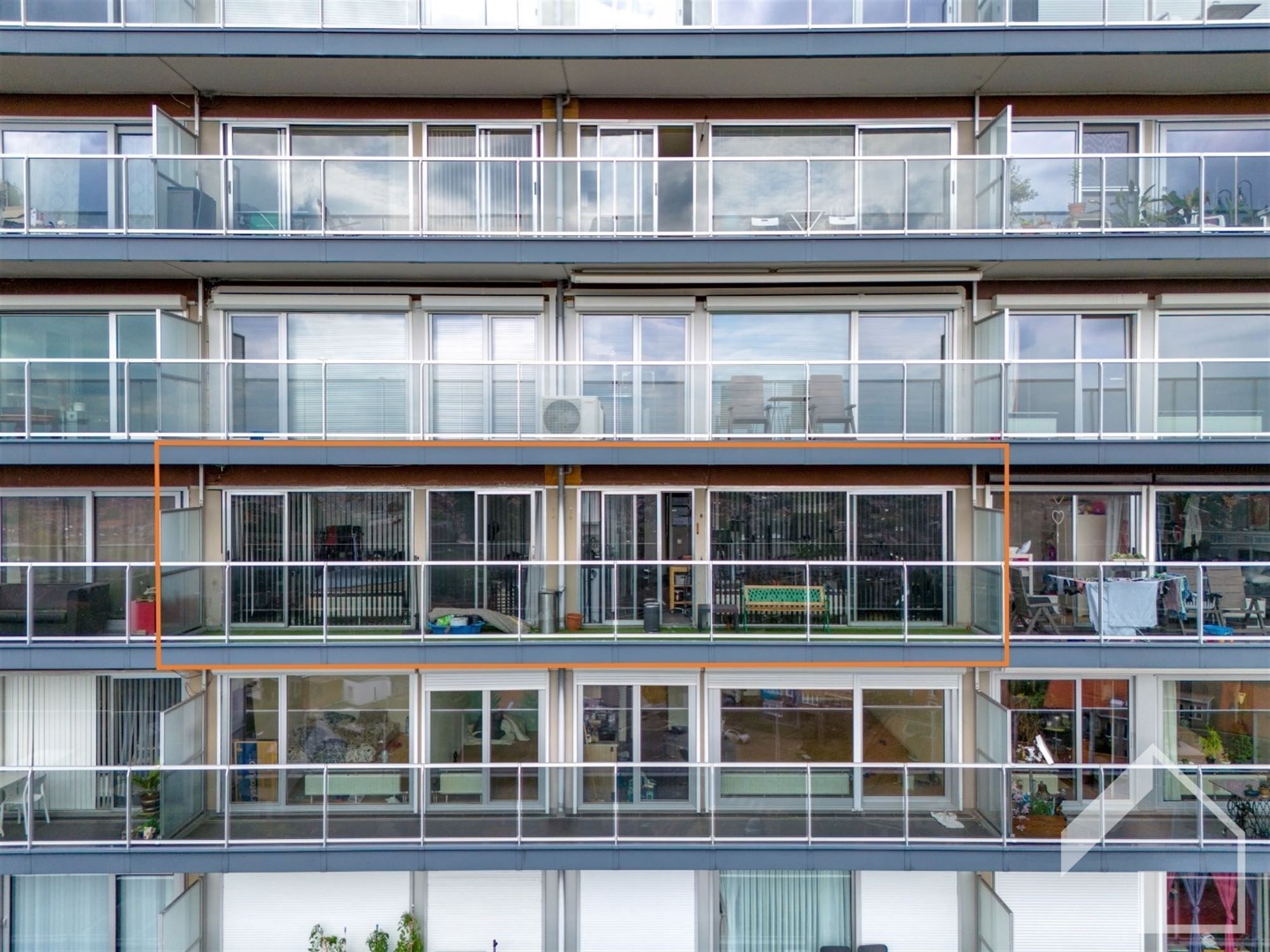 Appartement met panoramisch zicht, 2 slaapkamers en terras foto 9