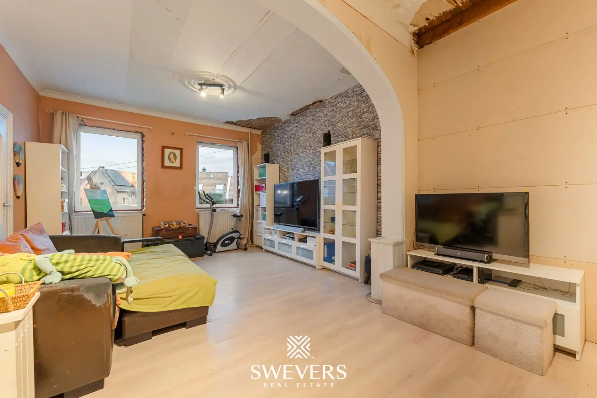 Woning met renovatiepotentieel, 3 slpk, zolder en veel bergruimte foto 3