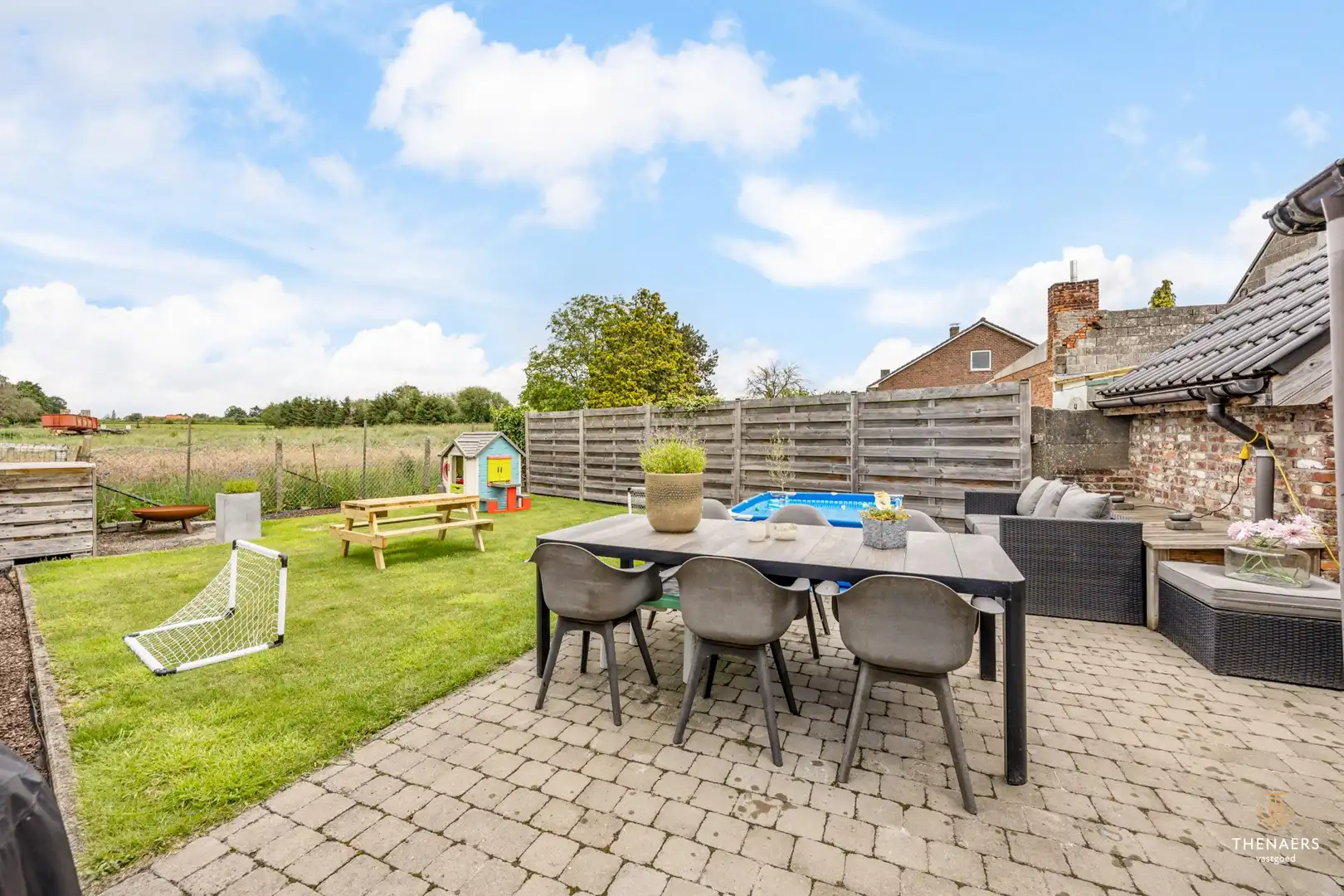 Karaktervolle hoevewoning met 3 slaapkamers, gezellige binnenkoer en tuin op een perceel van 370 m². foto 30