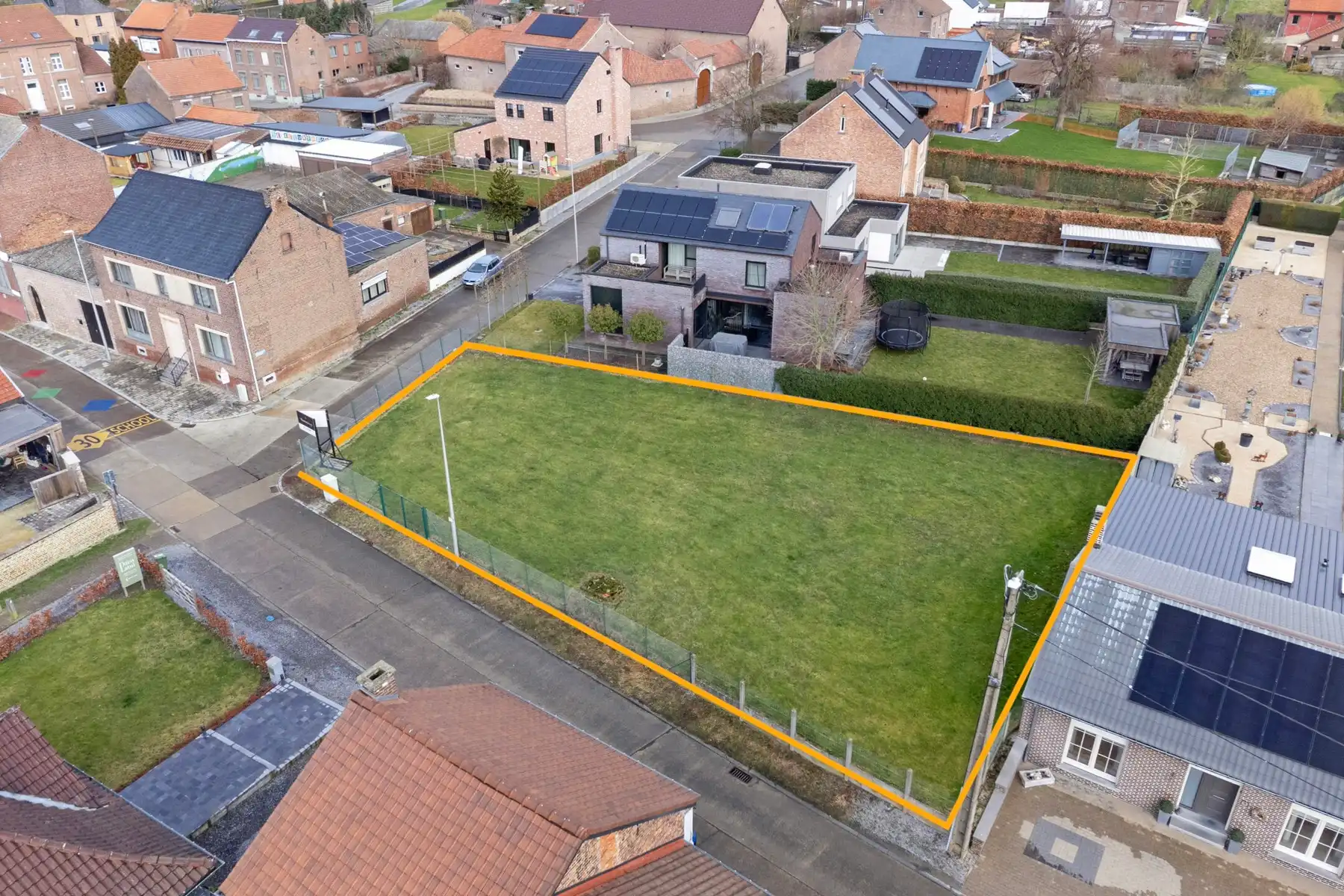 BOUWGROND VOOR EEN OPEN BEBOUWING VAN 7A36CA IN HET LANDELIJKE NIEL (GINGELOM)! foto 4