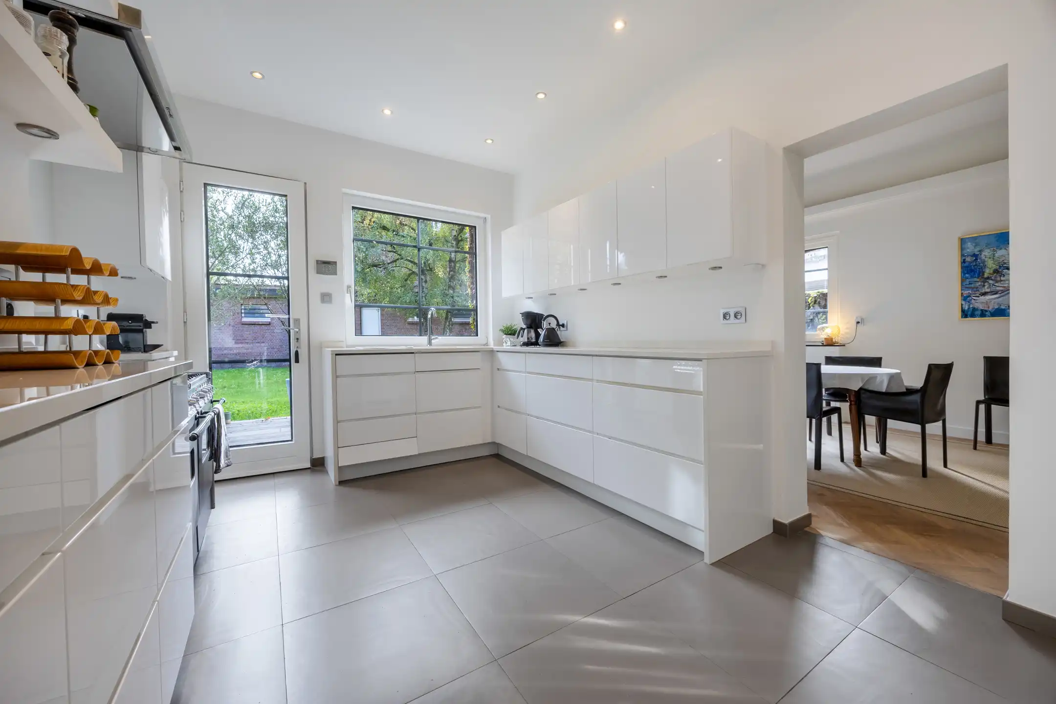 Bijzondere karakterwoning met tuin en praktijkruimte foto 11