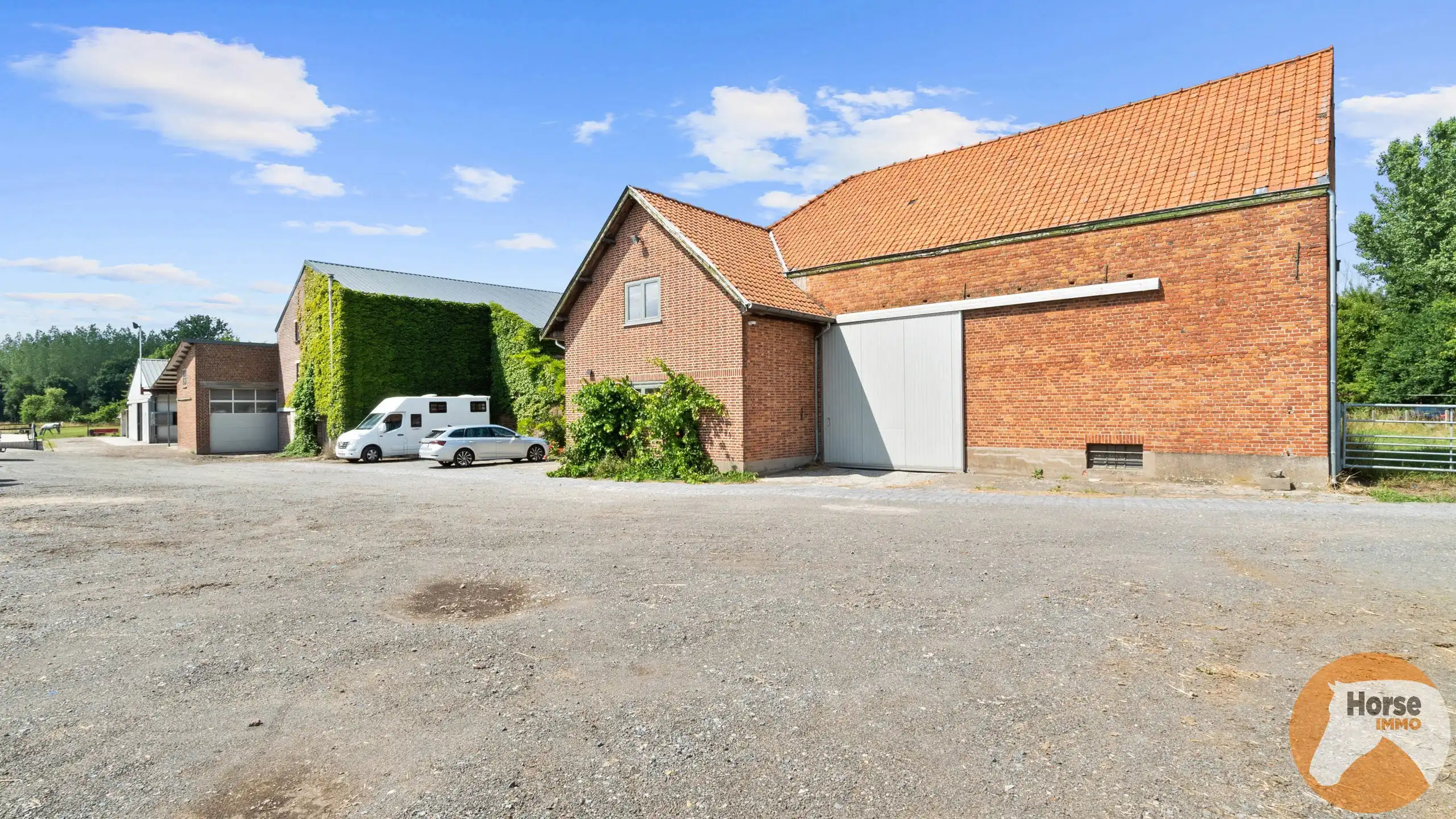 DILBEEK - Unieke paardeninfrastructuur op +-5,6ha foto 6