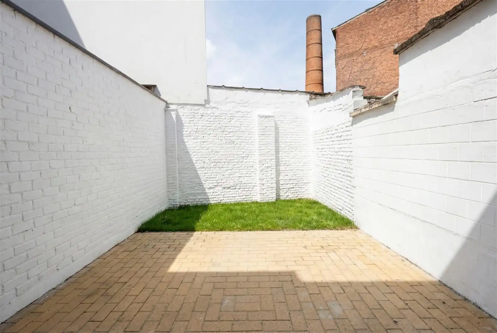 Woning met 3 slaapkamers en tuin in het centrum van Gent. foto 5