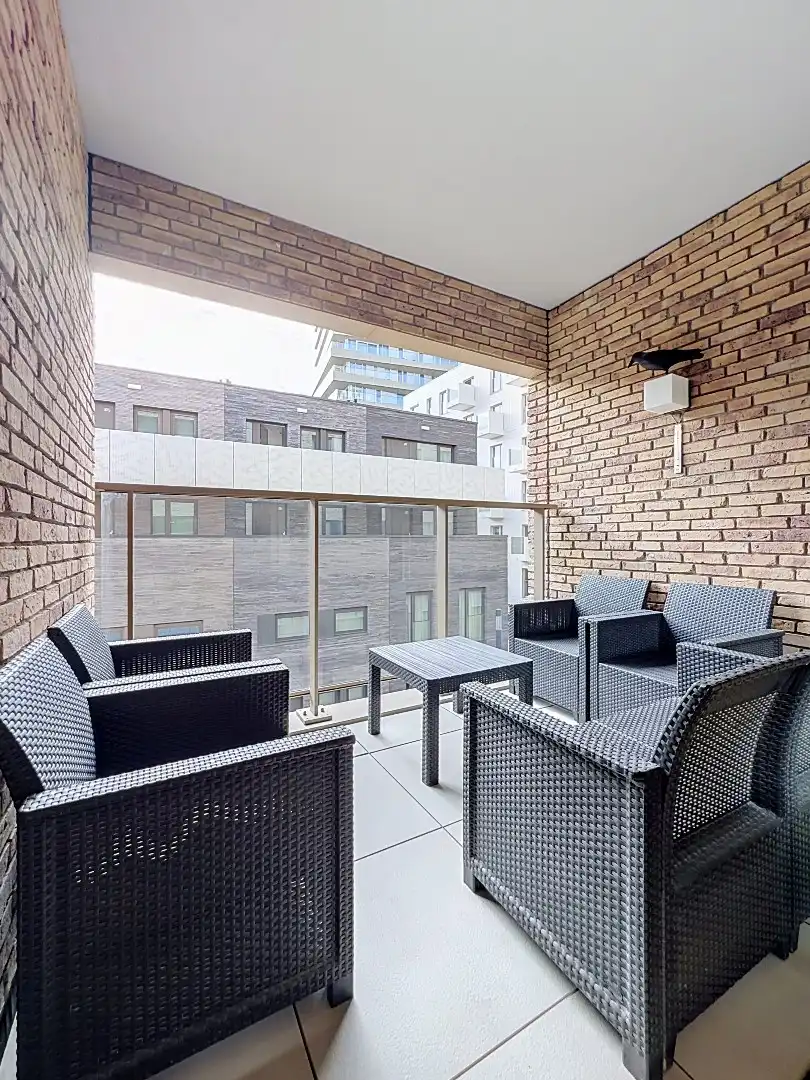 Instapklaar ruim appartement - ruim zonneterras foto 6