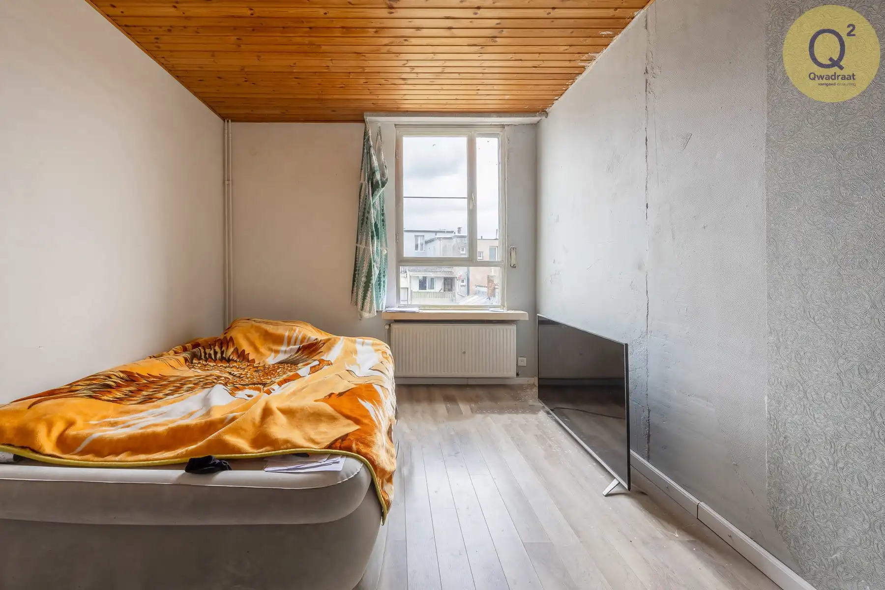 huis met 6 slpks, 2 badkamers, 2 keukens en stadstuintje foto 18