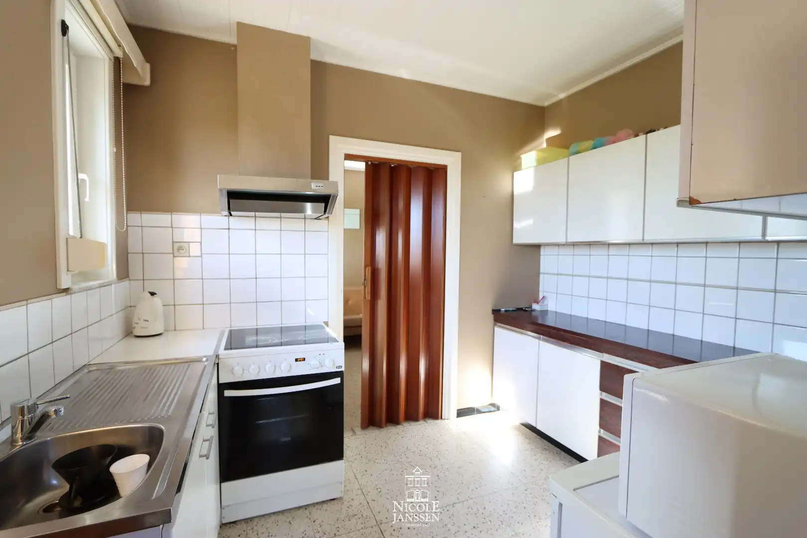 Vrijstaande gezinswoning met drie slaapkamers in een rustige omgeving  foto 11