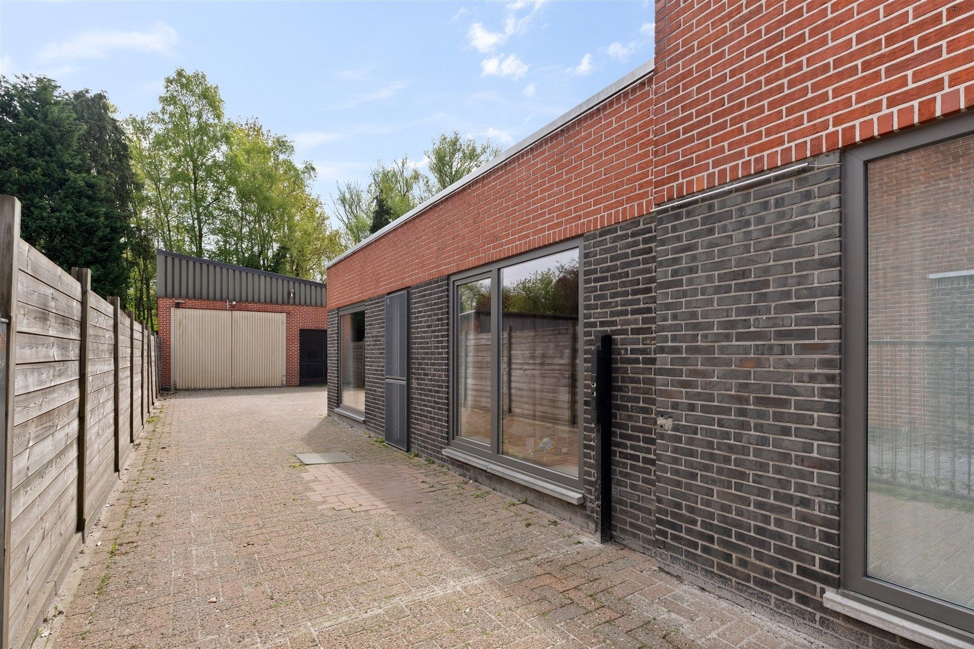 Half open bebouwing 4.882m² foto 3