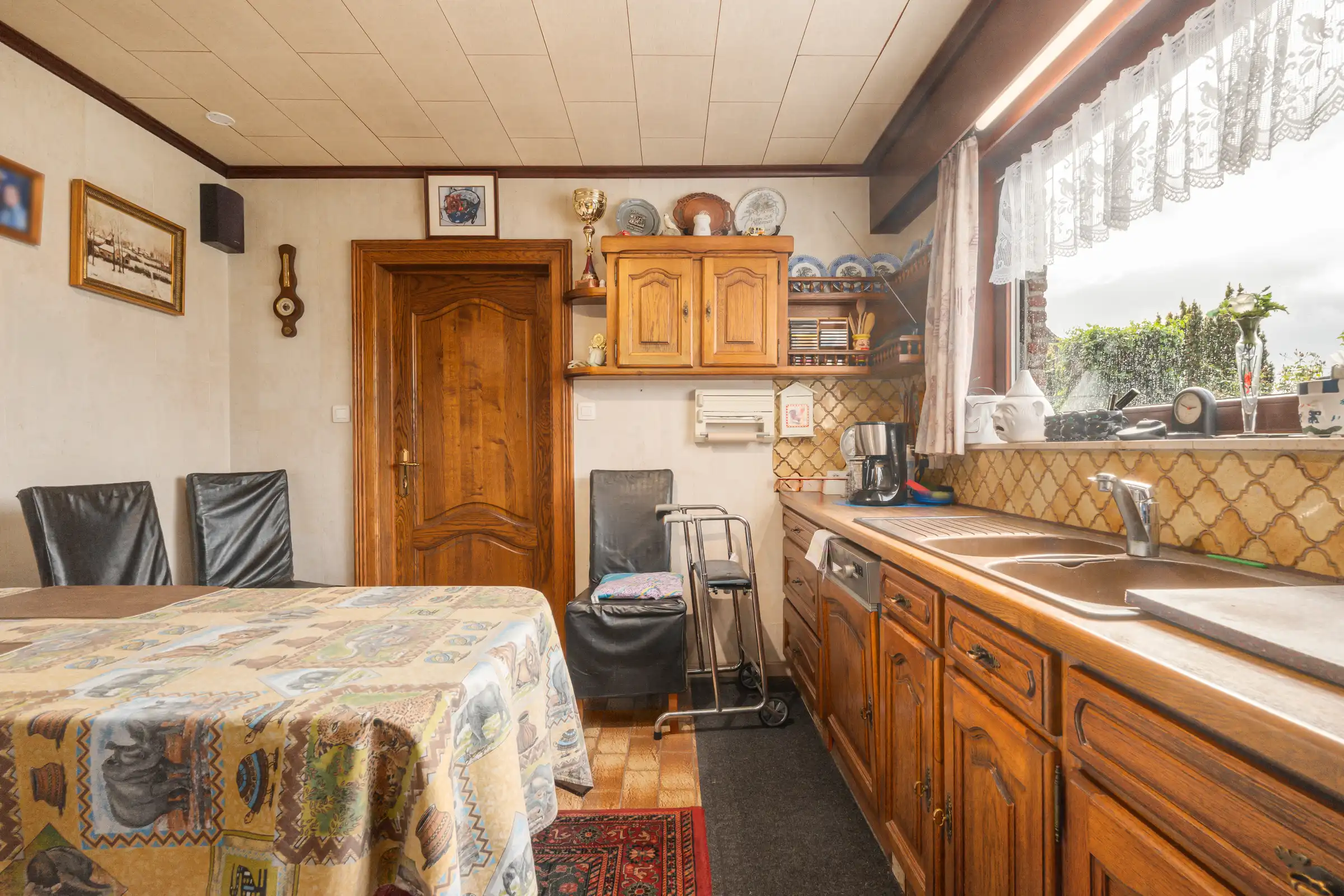Ruim domein met 2 woningen (EPC B) op 1.740 m² in Sleidinge foto 9