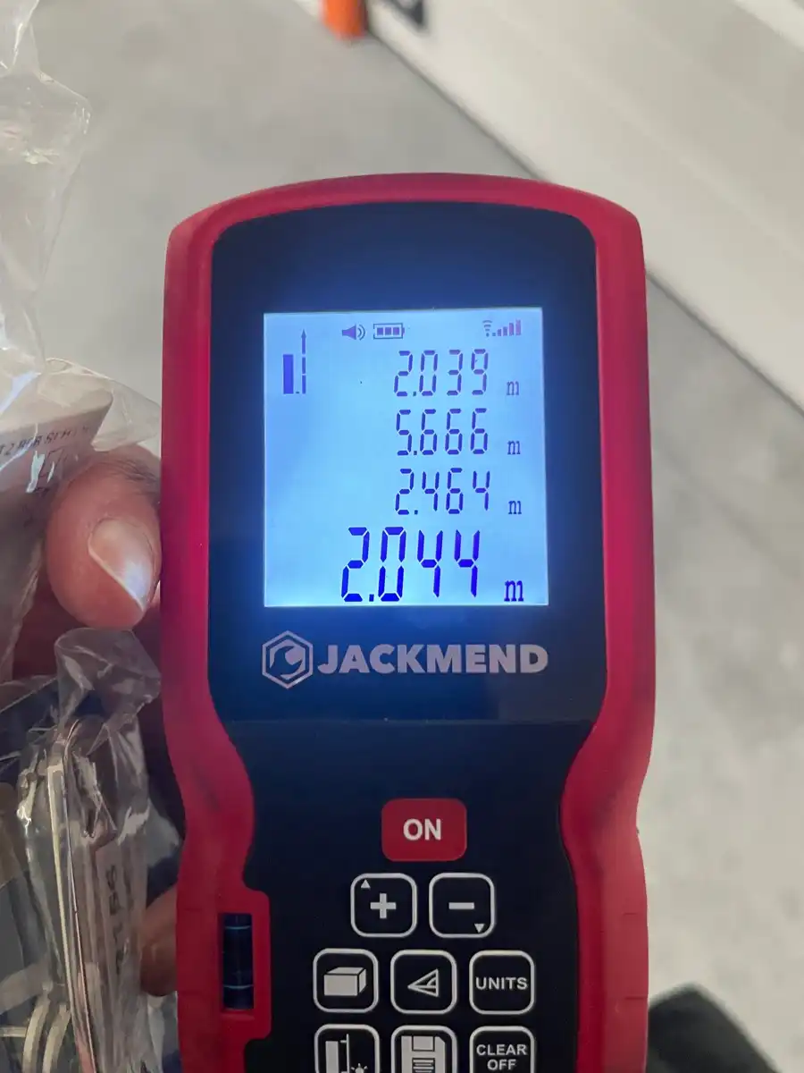 Makkelijk inrijdbare garagebox op niveau -2 onder de Minigolf foto 11