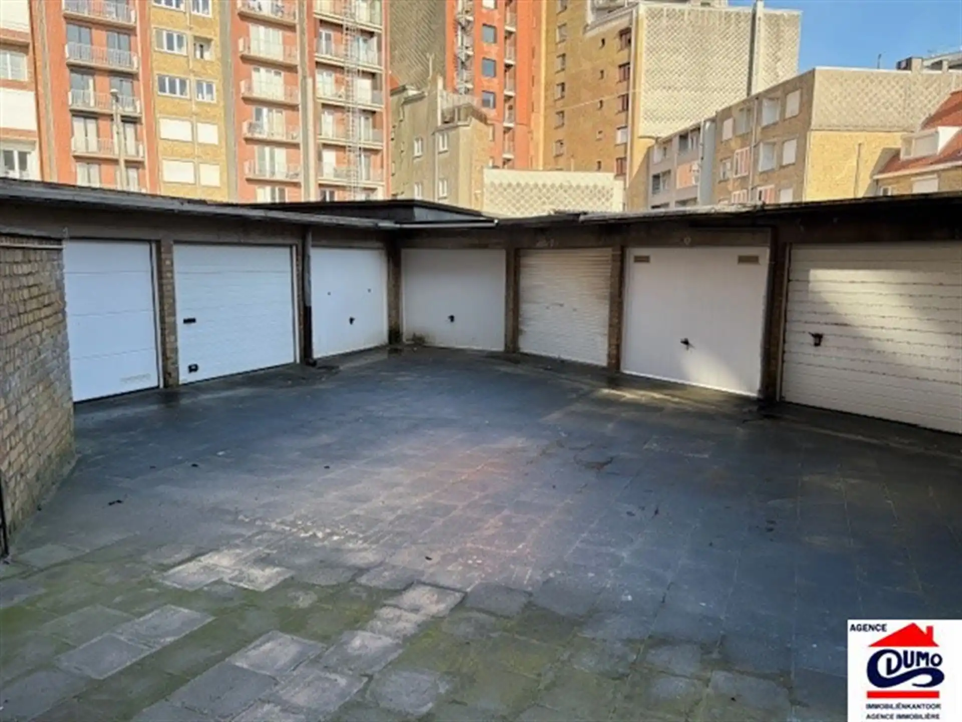 Instapklaar appartement met 2 slpk, lateraal zeezicht foto 28