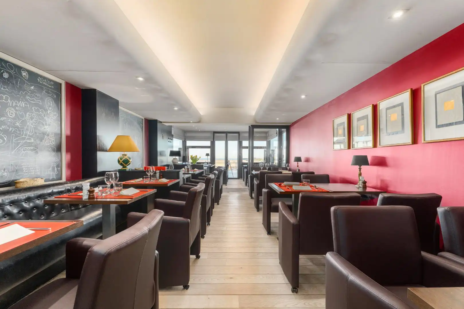 HANDELSPAND OP ZEEDIJK foto 2