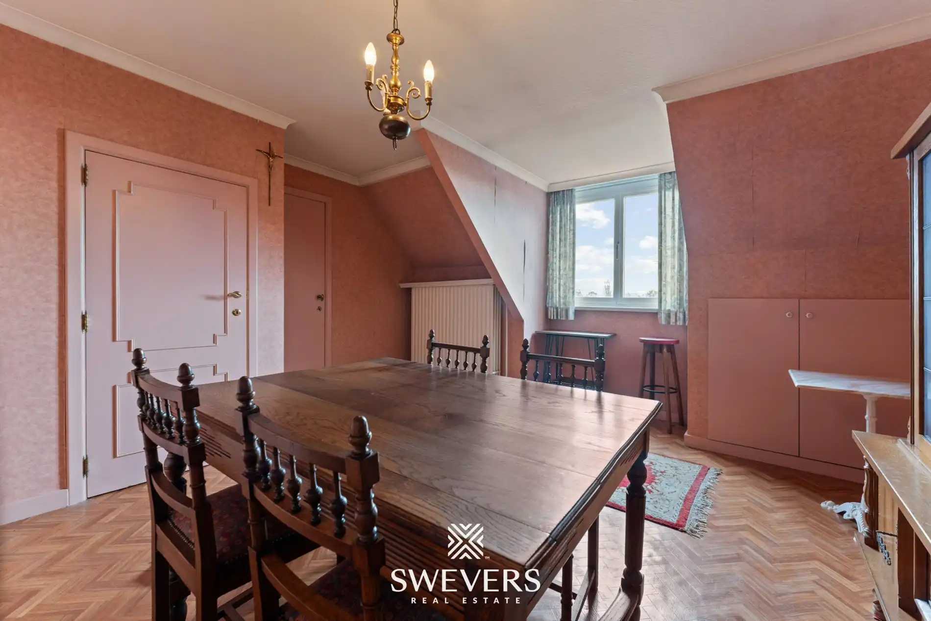 Karaktervolle halfopen bebouwing met uitzonderlijk potentieel en zonnige tuin nabij Hasselt centrum foto 23