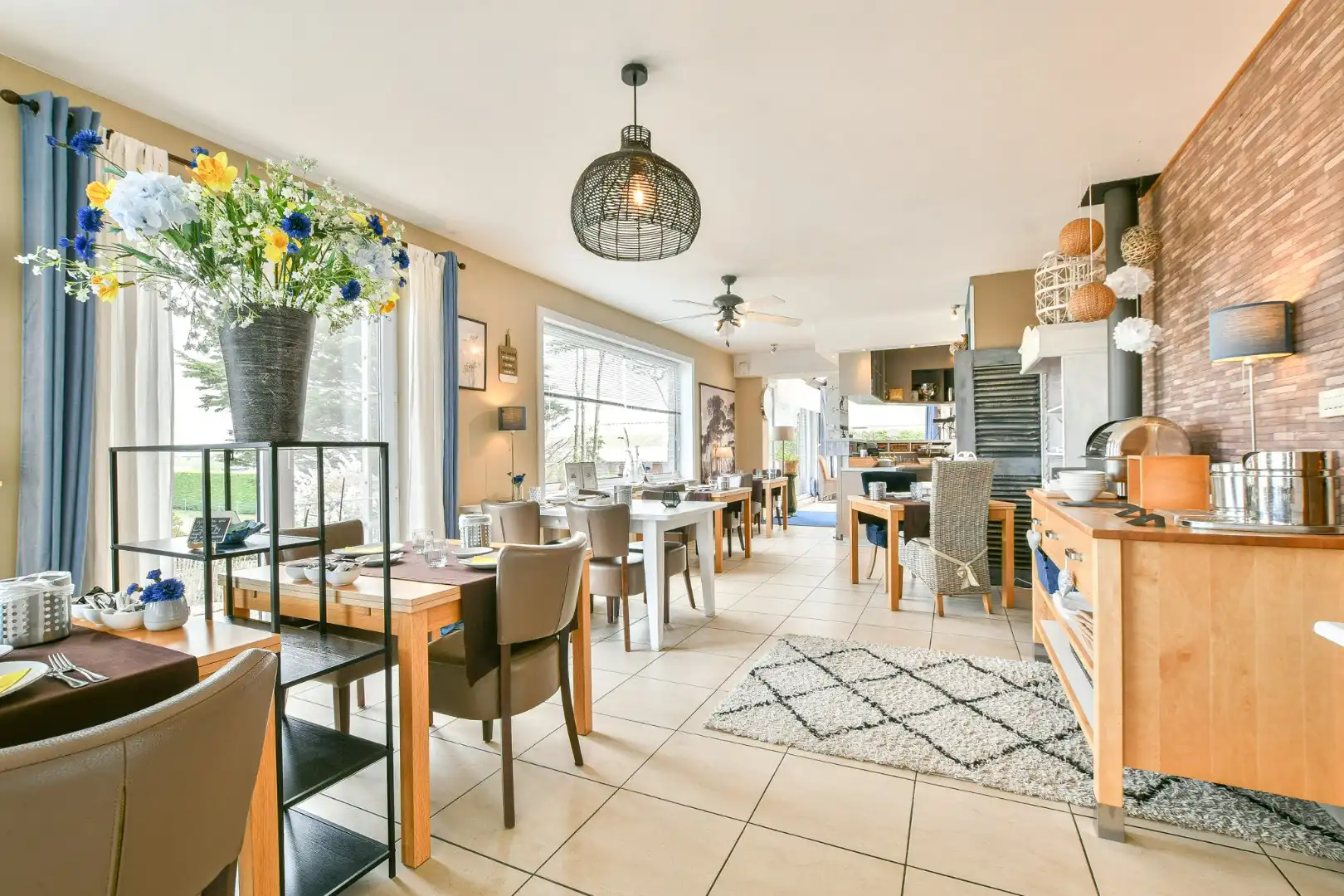 Unieke investeringskans: karaktervol hotel met 18 kamers & woonmogelijkheden te koop!  foto 33