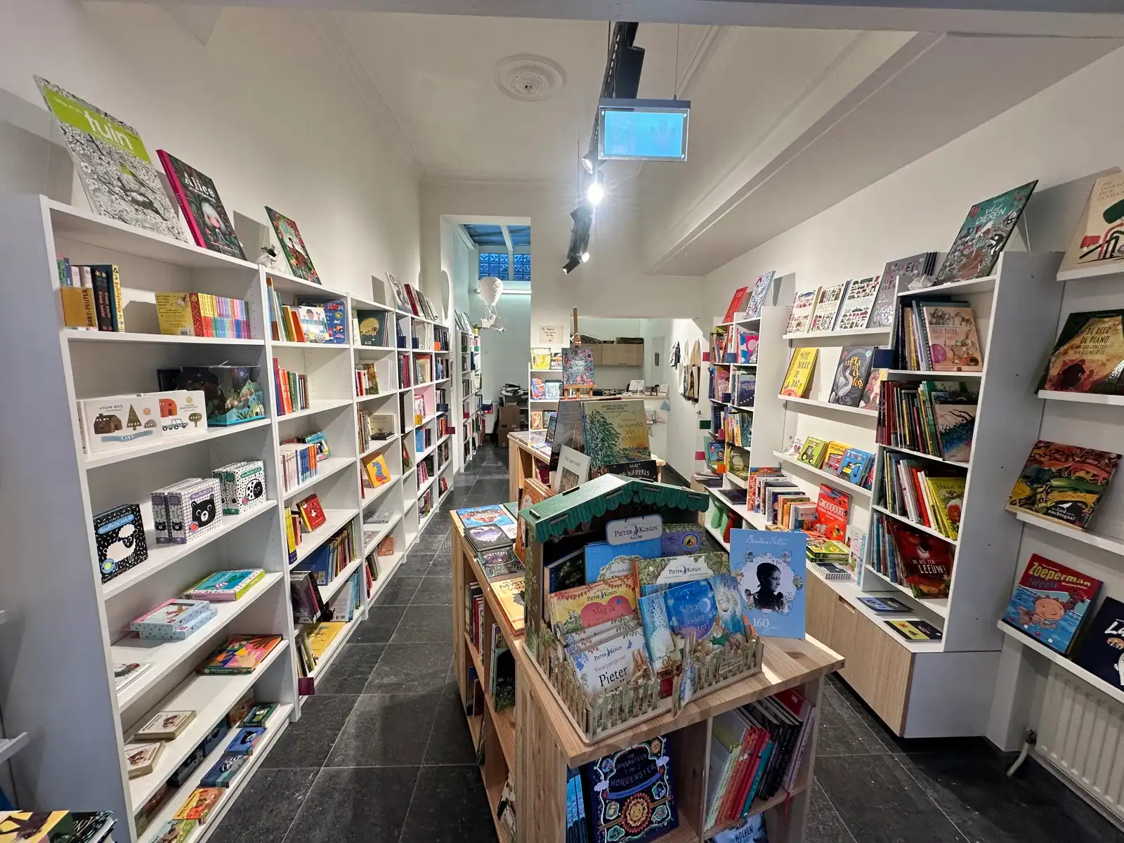Handelspand te huur op toplocatie in ’t Zuid foto 4