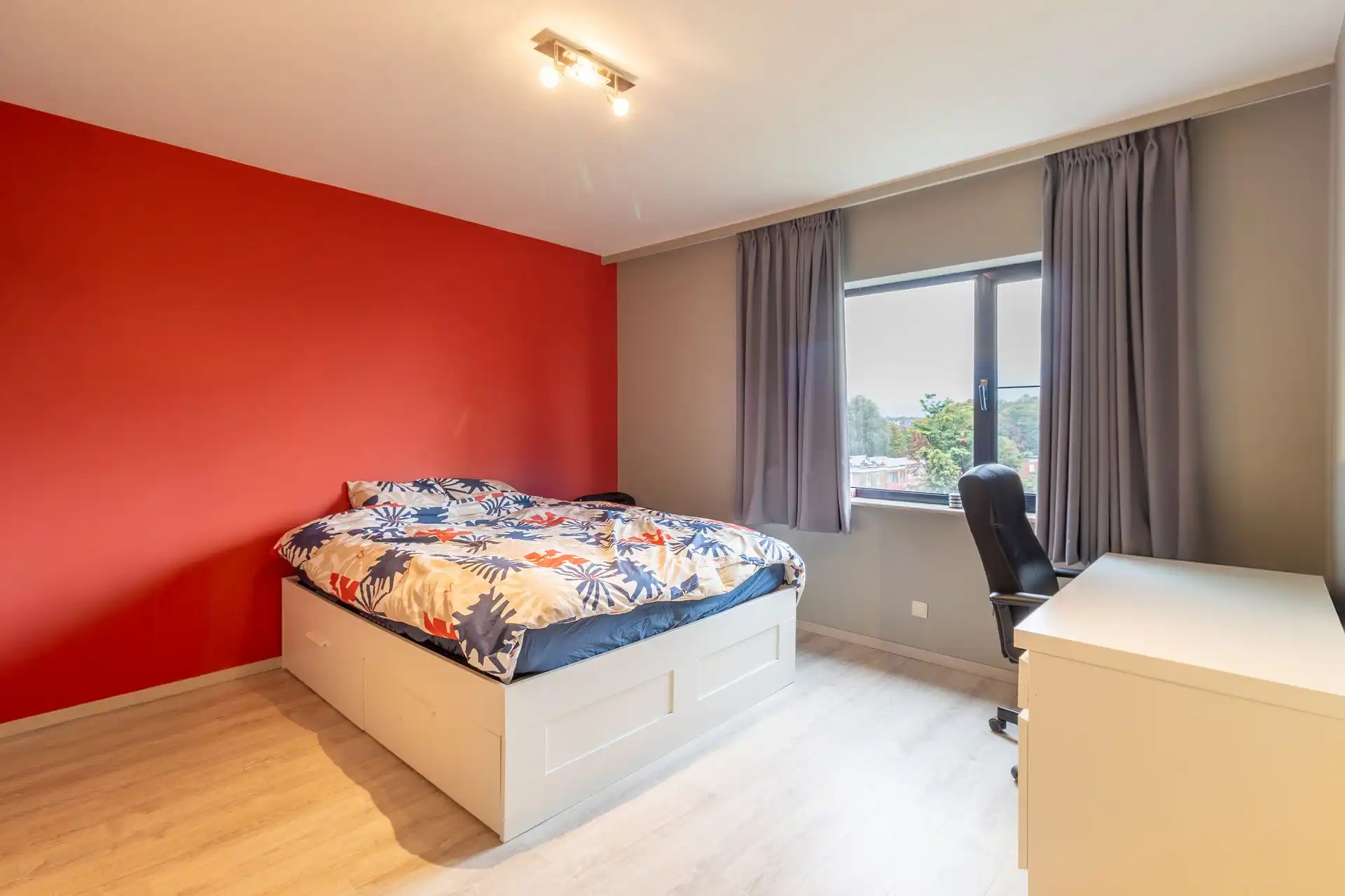 Instapklaar appartement met terras en airco in Merksem foto 9