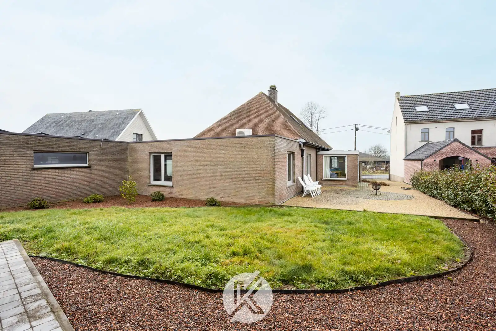 Vrijstaande woning op strategische locatie foto 27