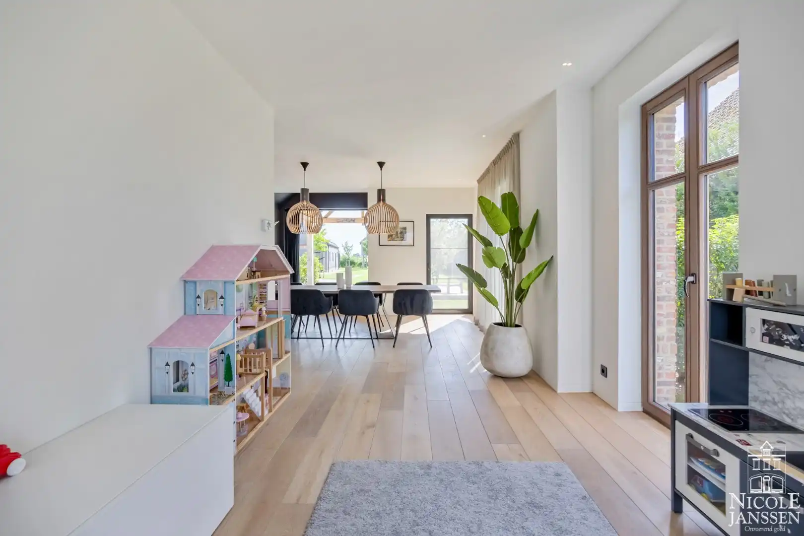 Luxueus afgewerkt landhuis foto 17