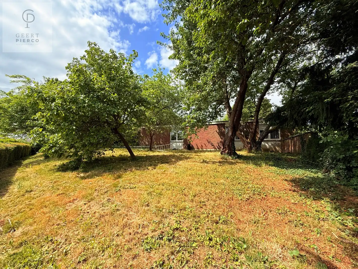 Eigentijdse woning foto 29