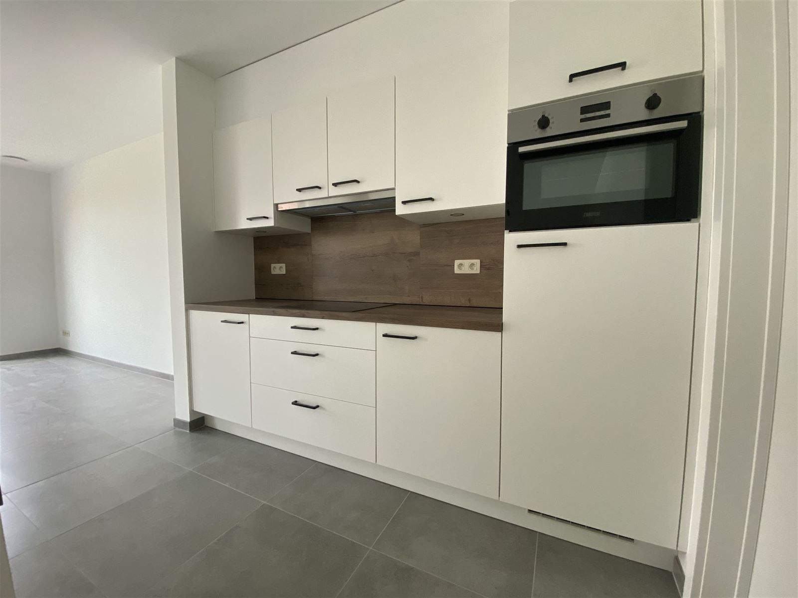 Ruime woning met 3 slaapkamers te huur foto 5