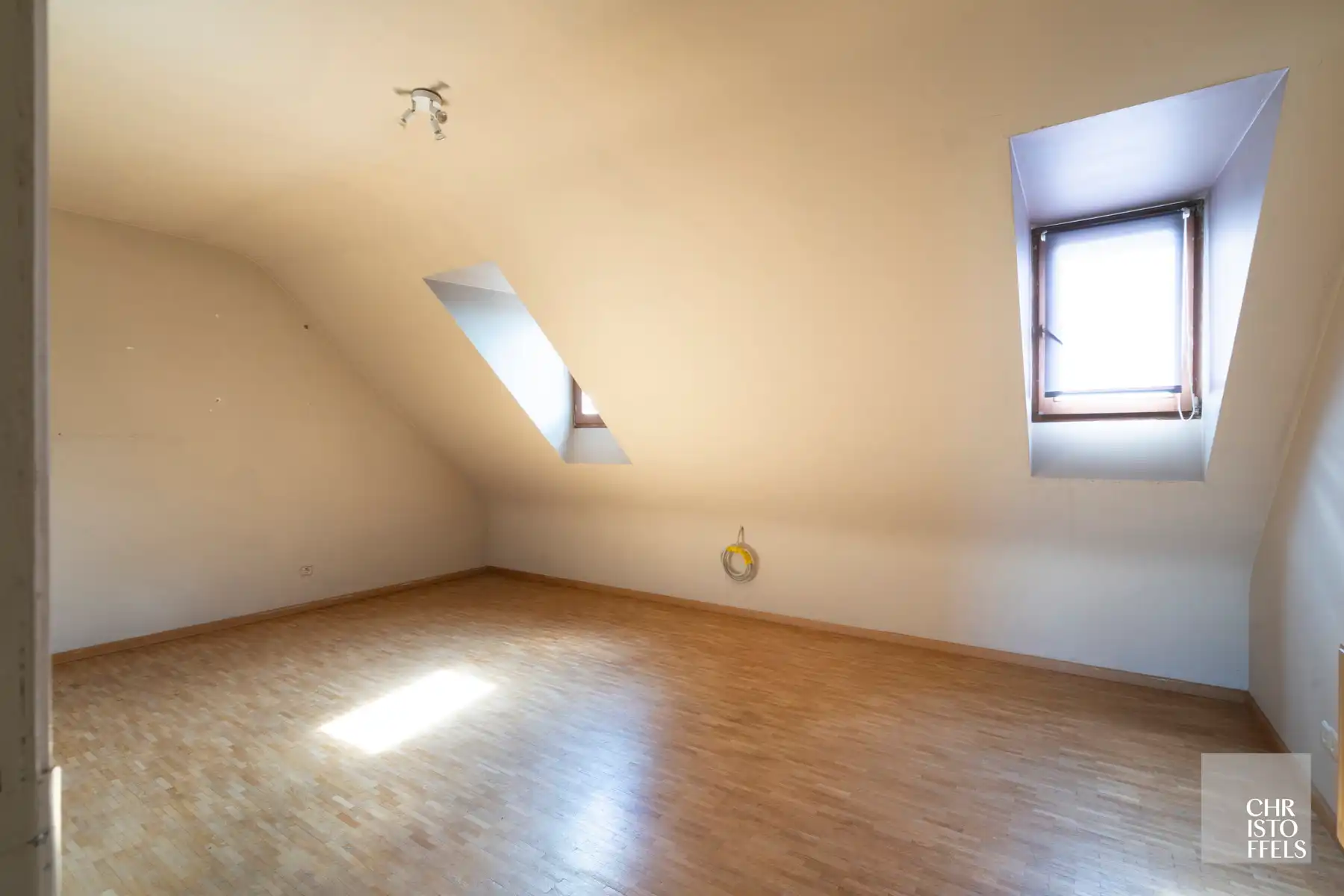 Karaktervol herenhuis (230m²) met stadstuin en garage! foto 15