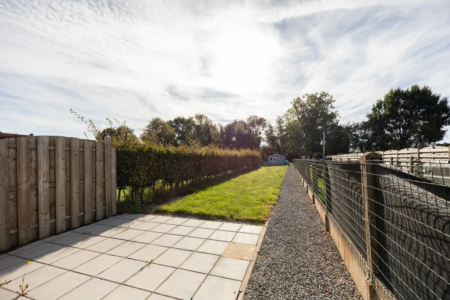 Leuke woning met grote tuin foto 25