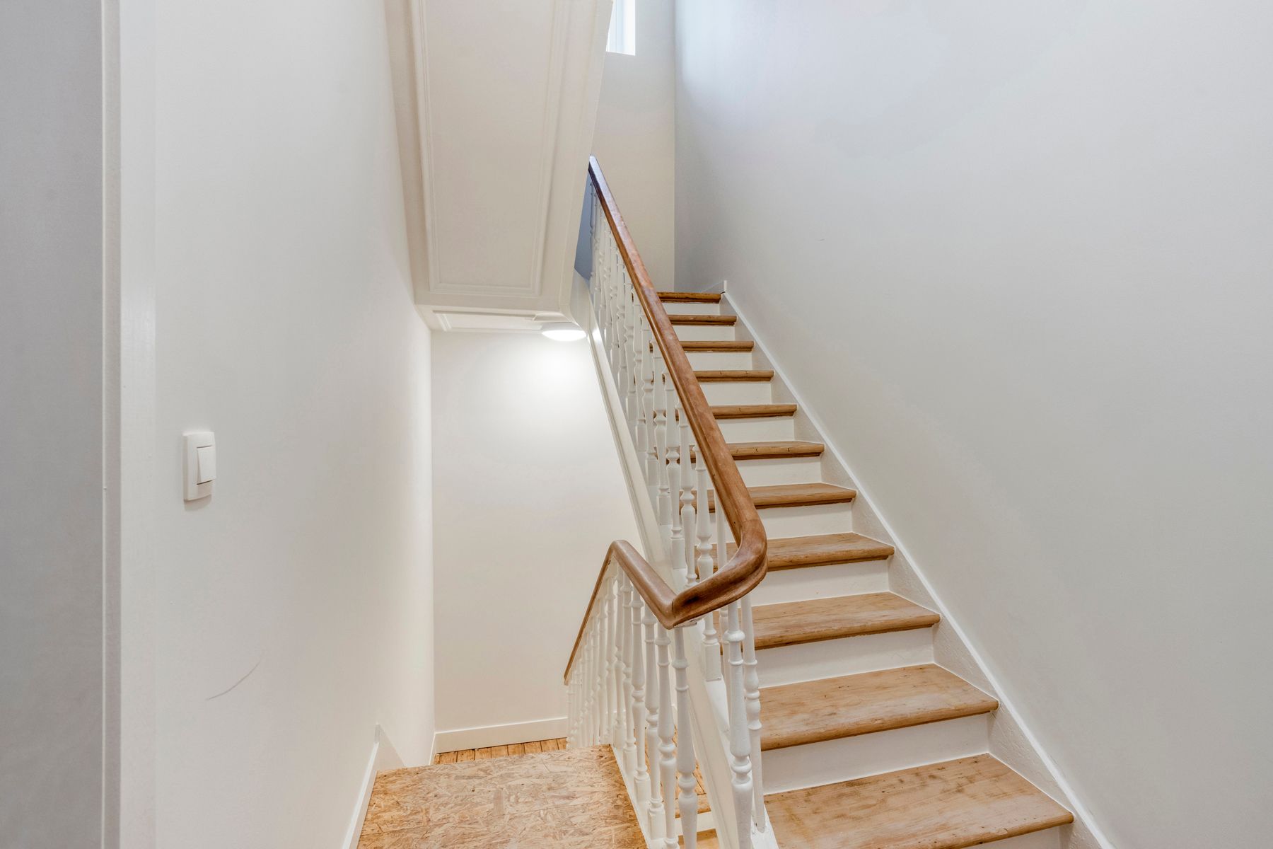 Stijlvol gerenoveerd appartement nabij Louizalaan - EPC C foto 14