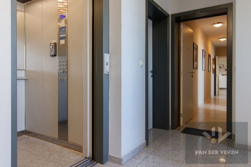 Mooi ingericht appartement op toplocatie in Hasselt foto 3
