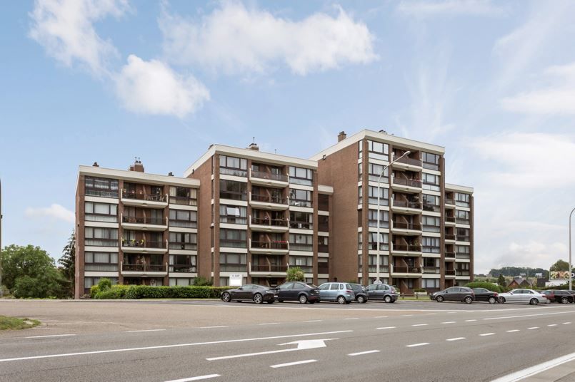 Zeer mooi appartement met 3 slaapkamers en autostaanplaats, centrum Diest! foto {{pictureIndex}}