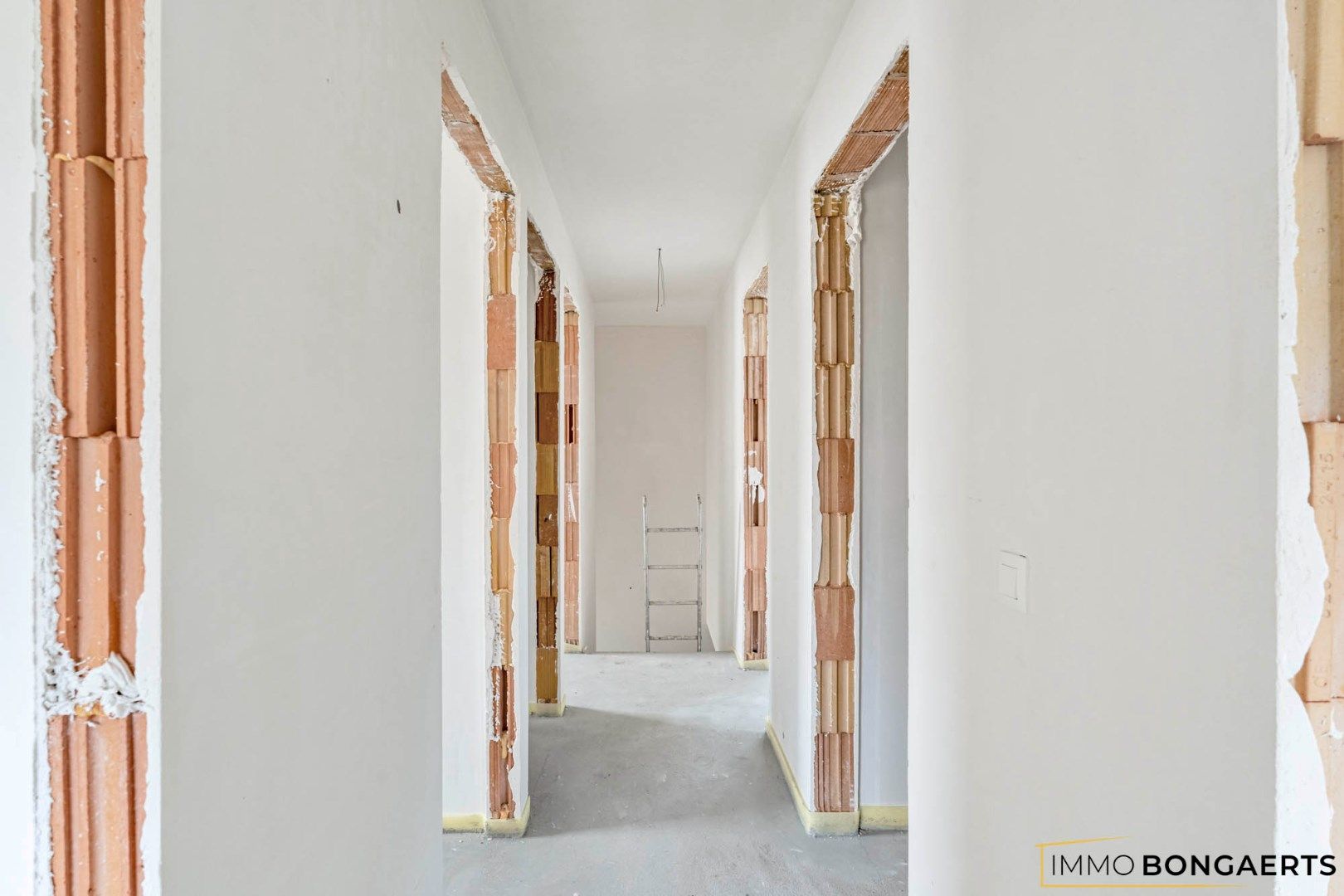 Moderne woning met drie slaapkamers  foto 20
