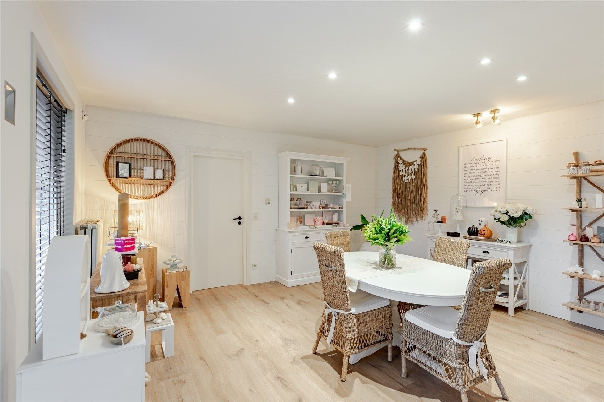 Super gezellige en instapklare woning met mooie tuin in Wichelen foto 7