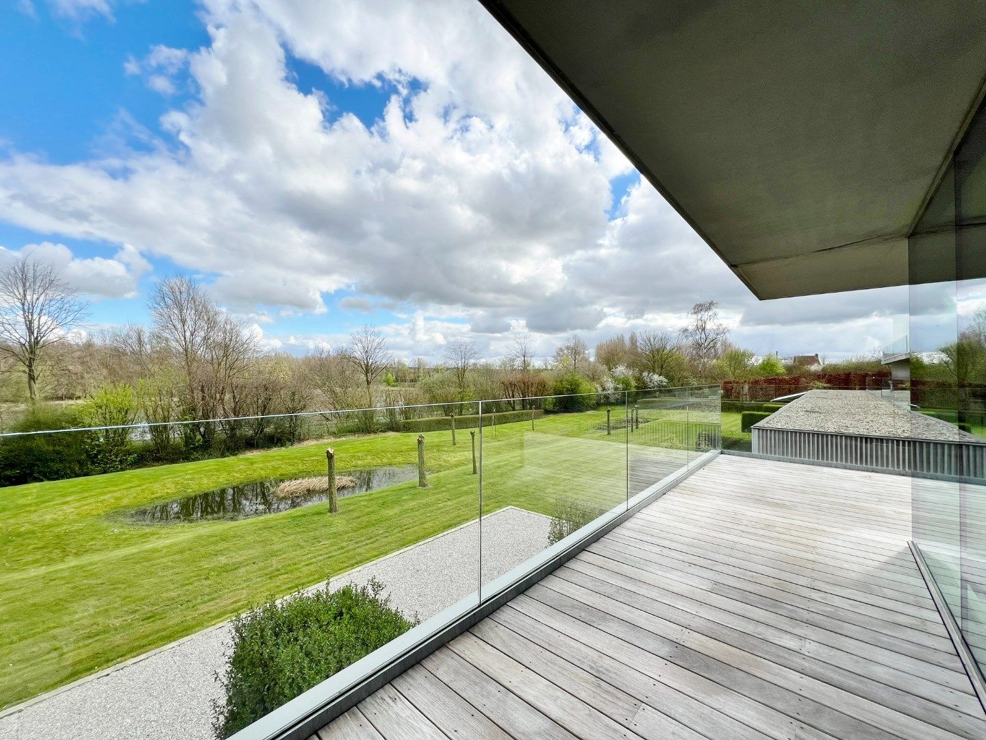 Stijlvol appartement met groot zonnig terras en open zicht over natuurgebied De Verdronken Weide . foto 15