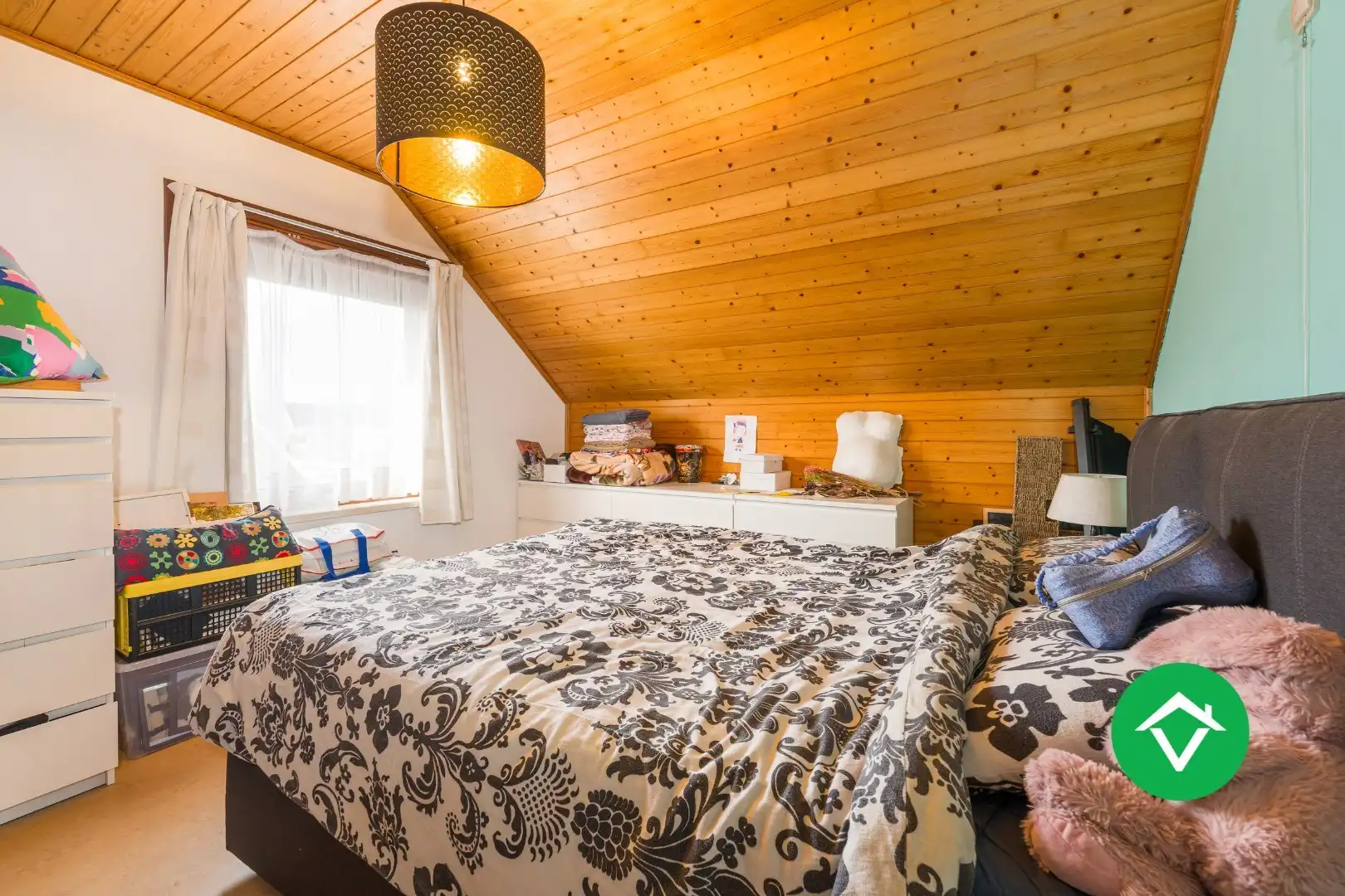 Alleenstaande woning met 5 slaapkamers en garage te Koekelare foto 15