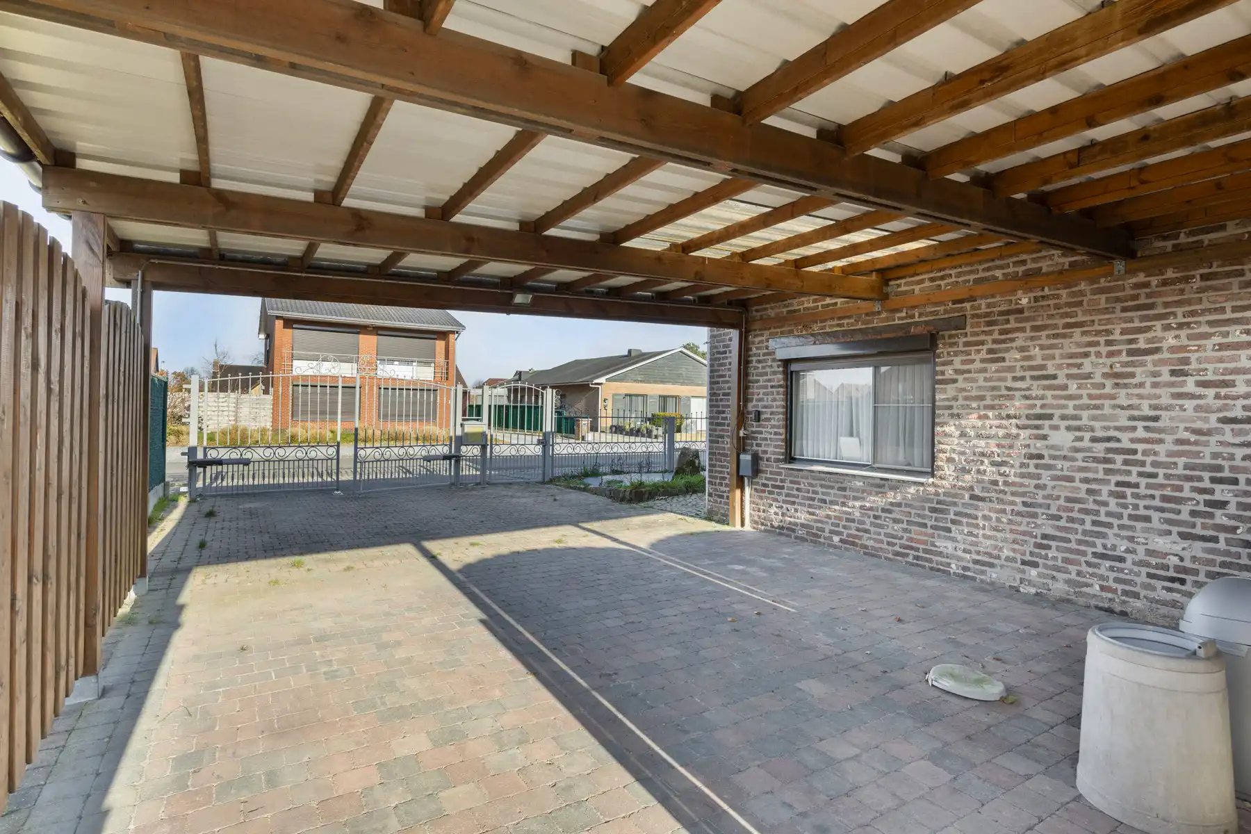 Karaktervolle woning met 4 slaapkamers foto 37