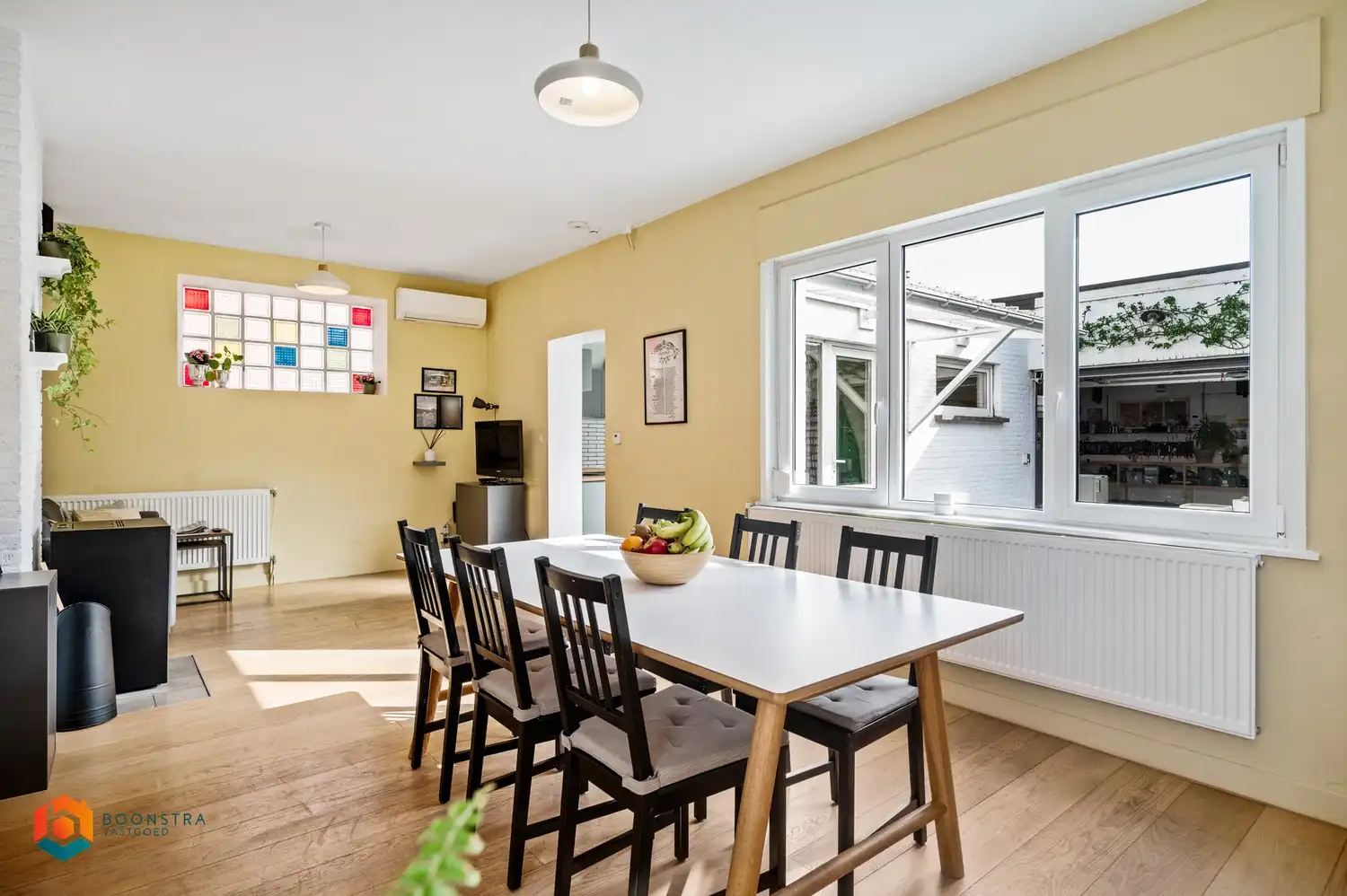 Leuke woning met 3 slpkrs en vergund magazijn/loods van 300m² foto 12